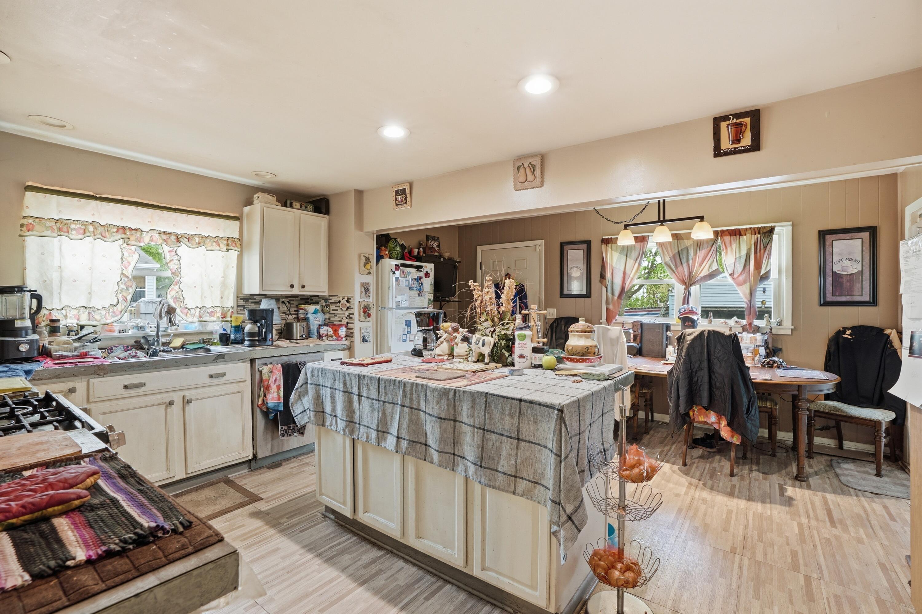1002 Beech Street, Valparaiso, IN 46383; Image #7