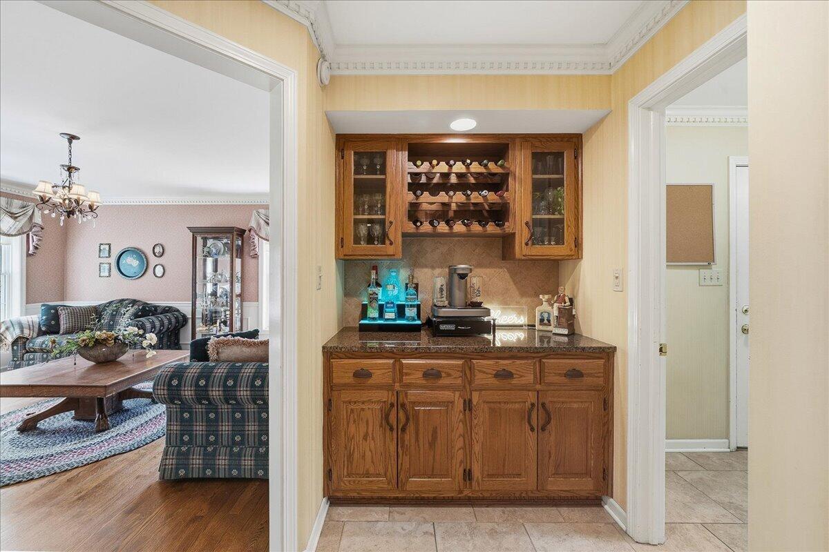 10204 Devonshire Lane, Munster, IN 46321; Image #16