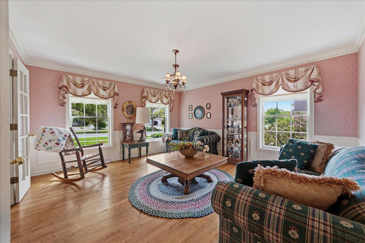 10204 Devonshire Lane, Munster, IN 46321; Image #19