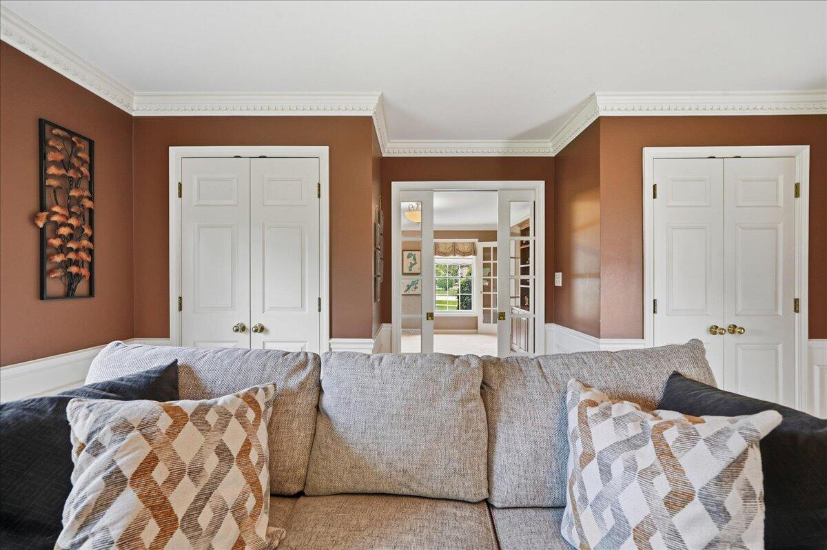 10204 Devonshire Lane, Munster, IN 46321; Image #22