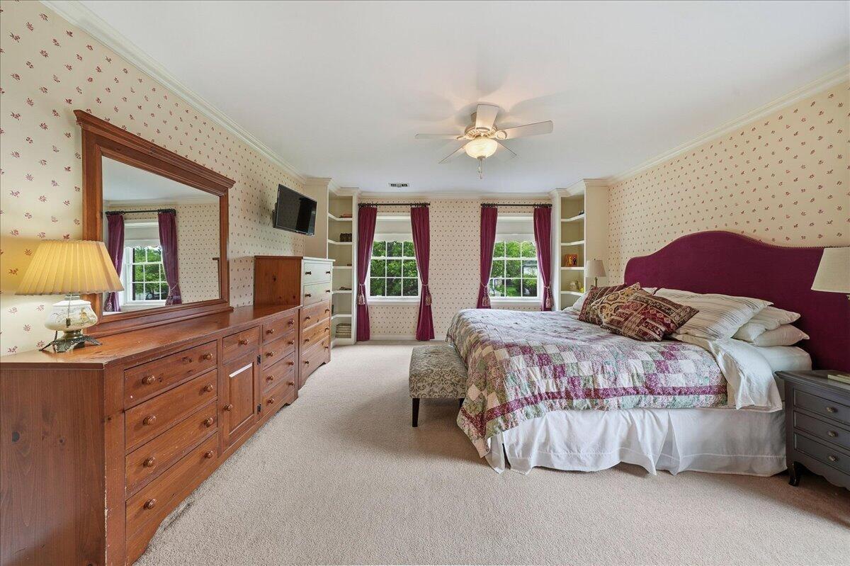 10204 Devonshire Lane, Munster, IN 46321; Image #24