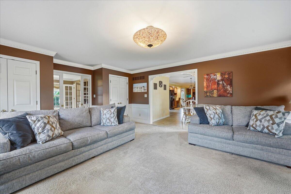 10204 Devonshire Lane, Munster, IN 46321; Image #25