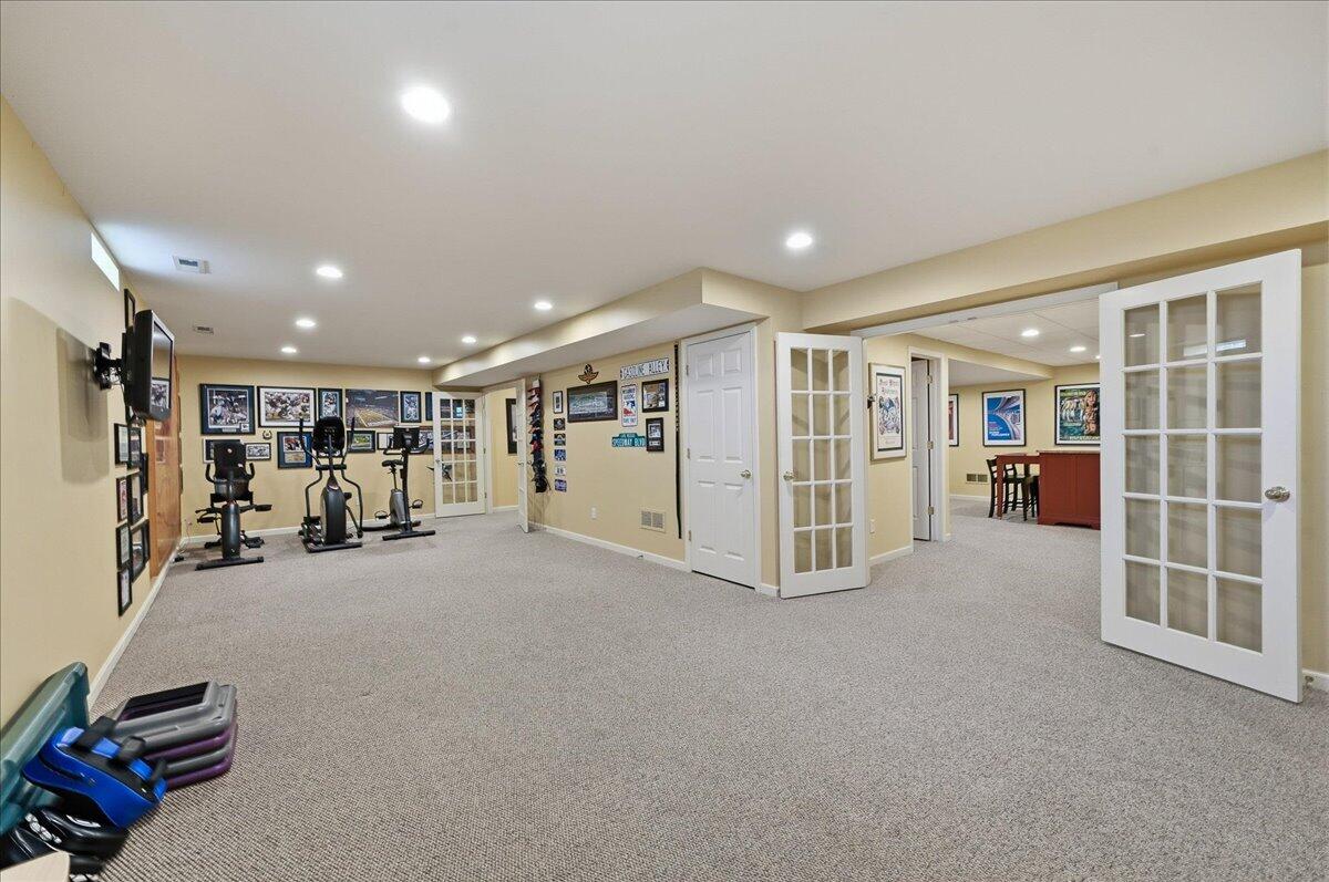 10204 Devonshire Lane, Munster, IN 46321; Image #35