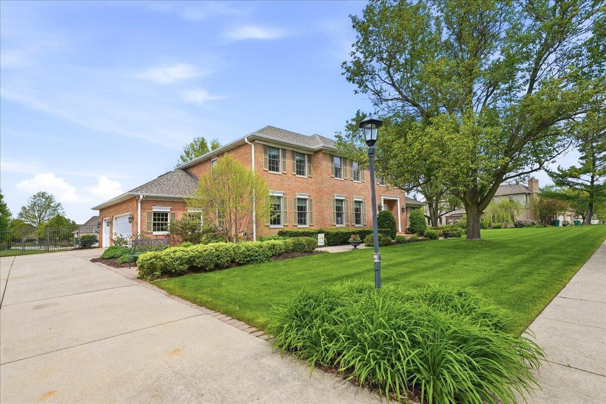 10204 Devonshire Lane, Munster, IN 46321; Image #4