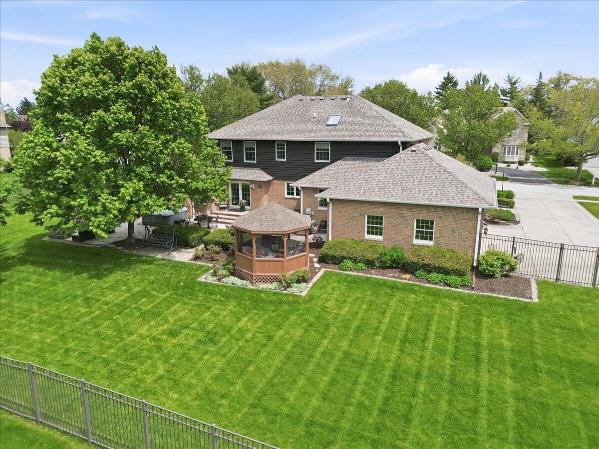 10204 Devonshire Lane, Munster, IN 46321; Image #60