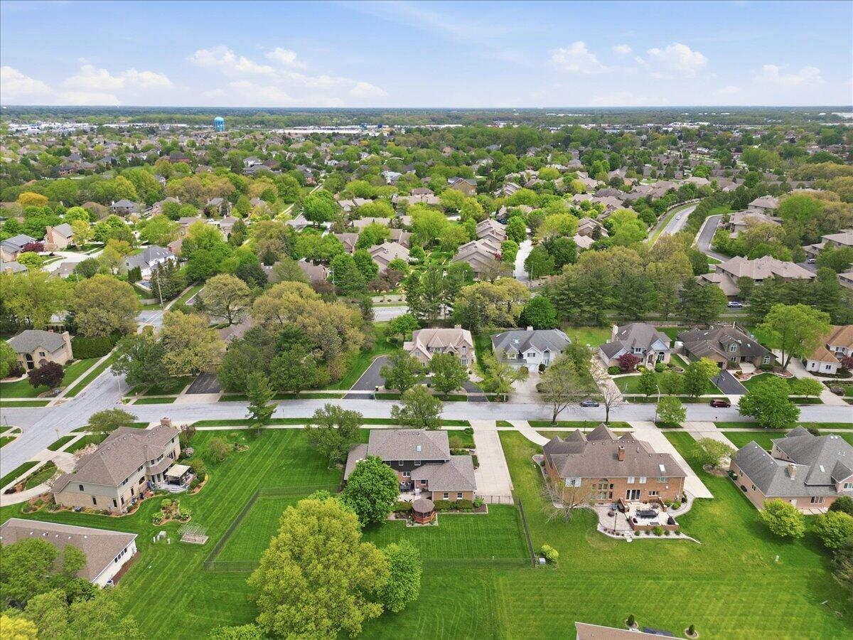 10204 Devonshire Lane, Munster, IN 46321; Image #66