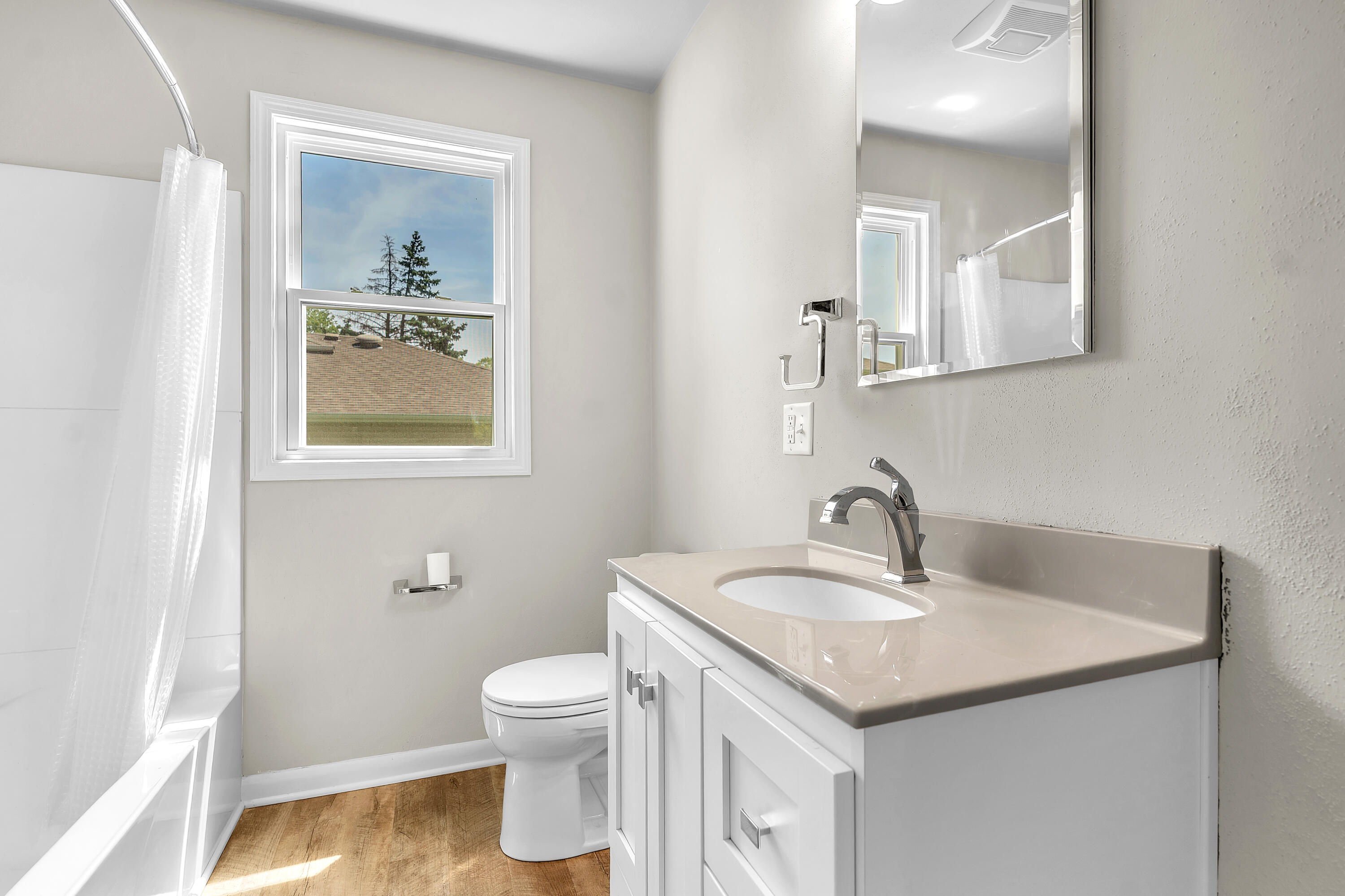 2851 44th Street, Highland, IN 46322; Image #15