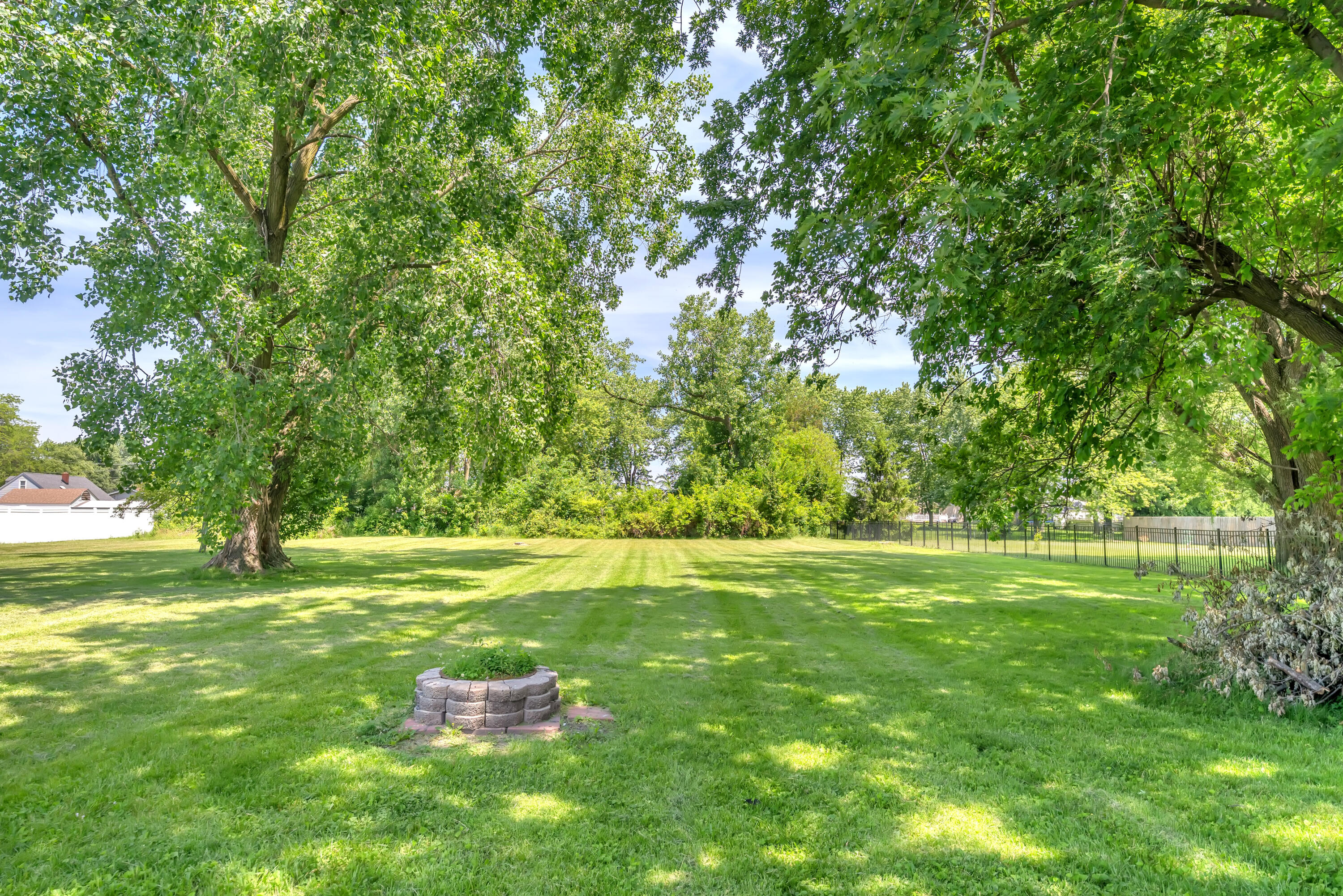 2851 44th Street, Highland, IN 46322; Image #23