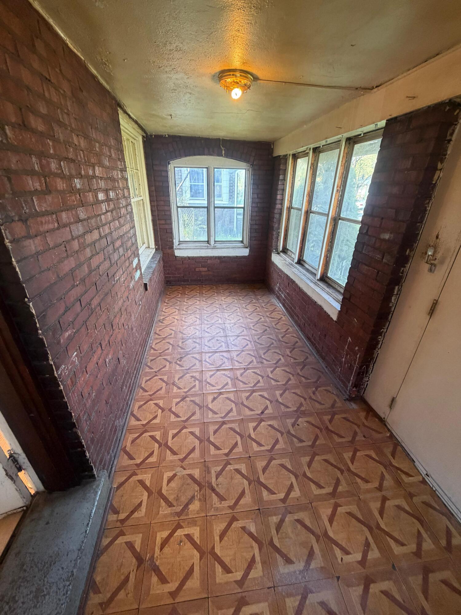 809 Pierce Street, Gary, IN 46402; Image #16