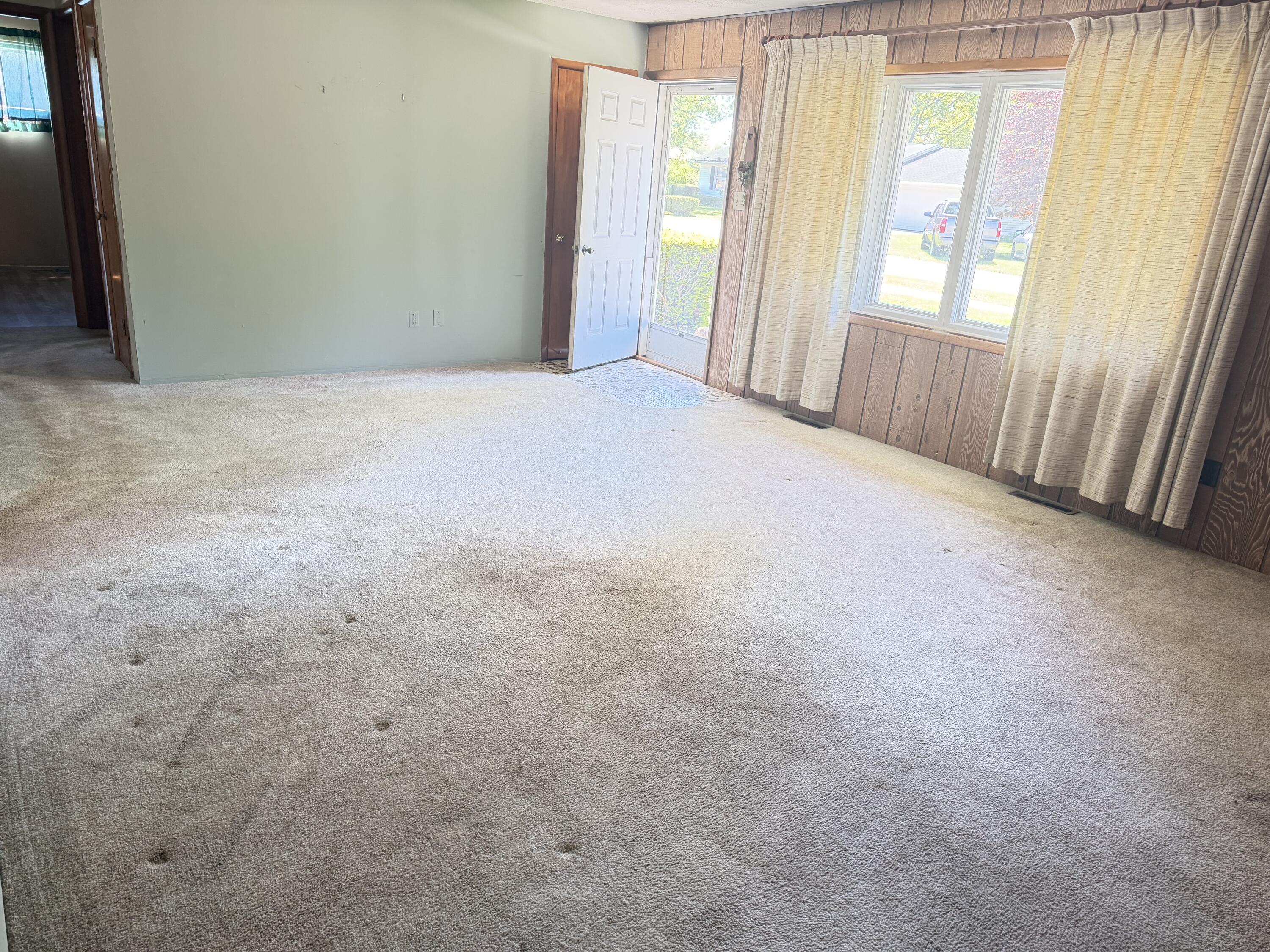 505 Albert Street, Valparaiso, IN 46383; Image #4