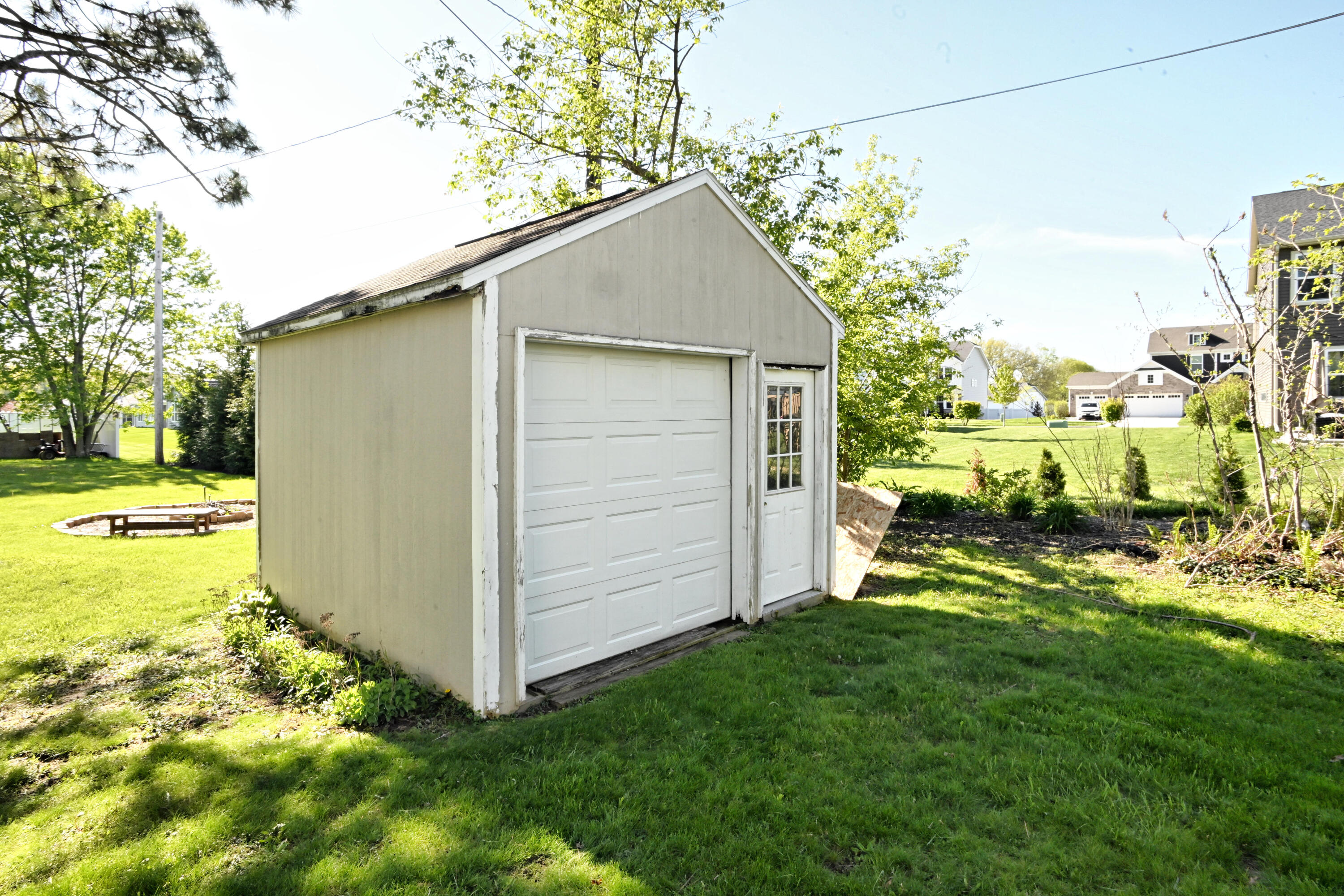 2704 Kellee Court, Valparaiso, IN 46383; Image #24