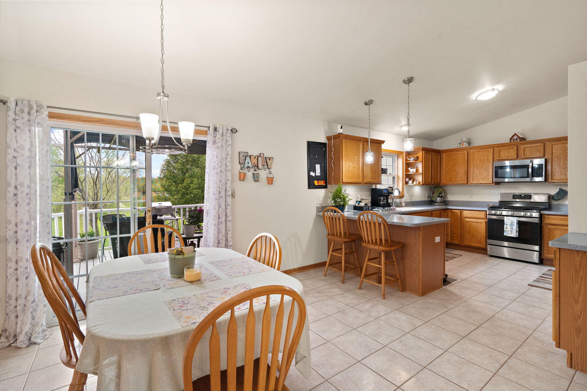 8262 Heron Lake Road, St. John, IN 46373; Image #11