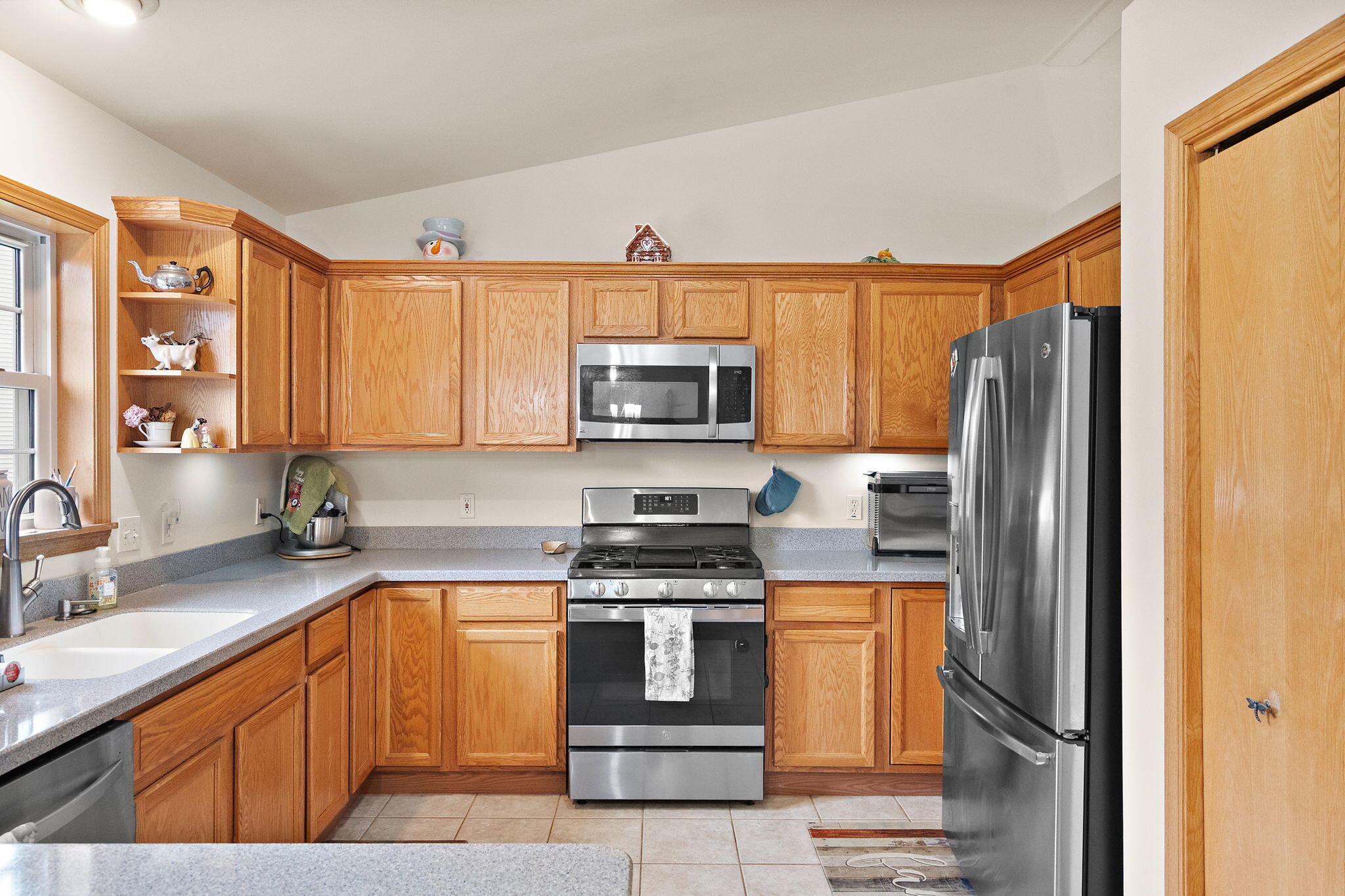 8262 Heron Lake Road, St. John, IN 46373; Image #14
