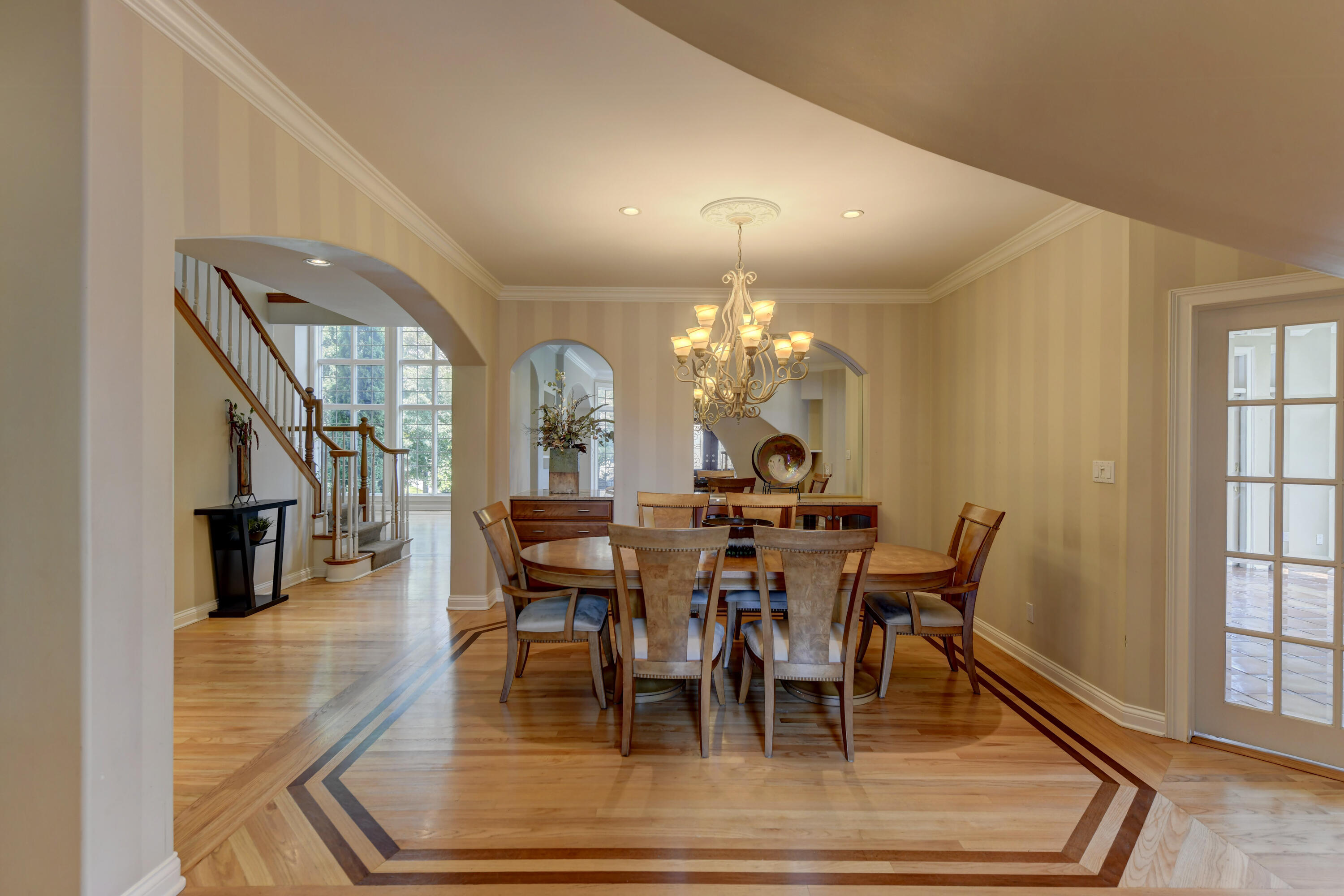 10135 Cherrywood Lane, Munster, IN 46321; Image #10