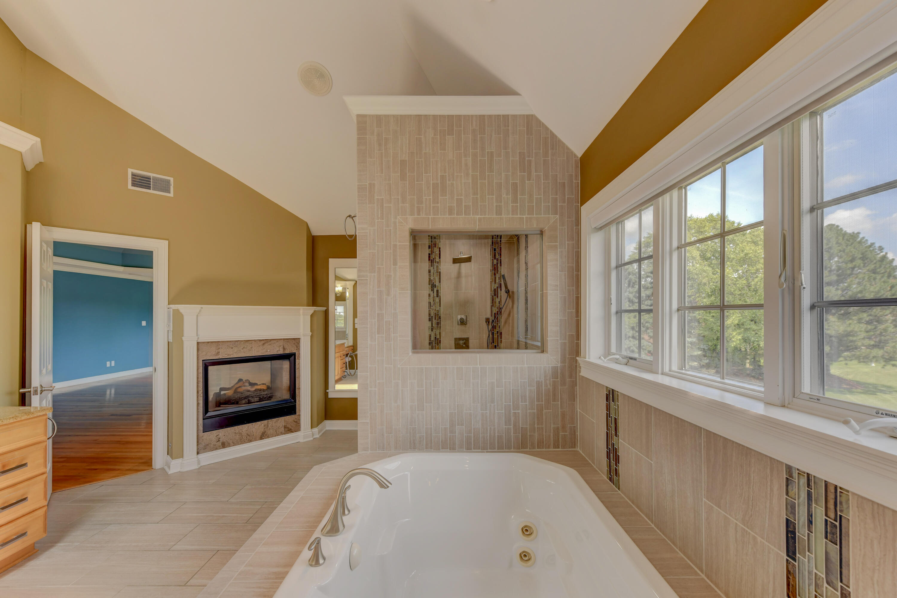 10135 Cherrywood Lane, Munster, IN 46321; Image #31