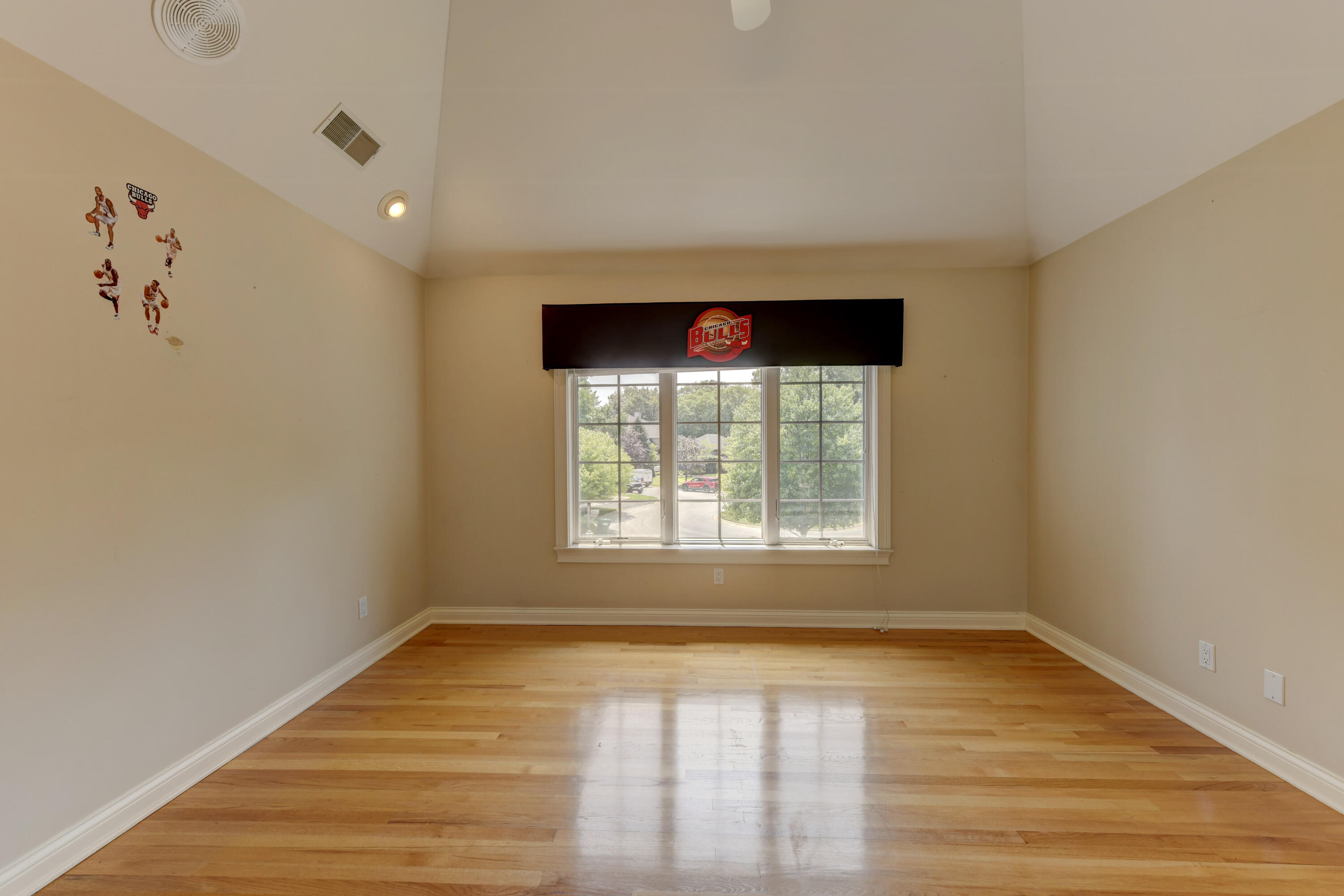10135 Cherrywood Lane, Munster, IN 46321; Image #39
