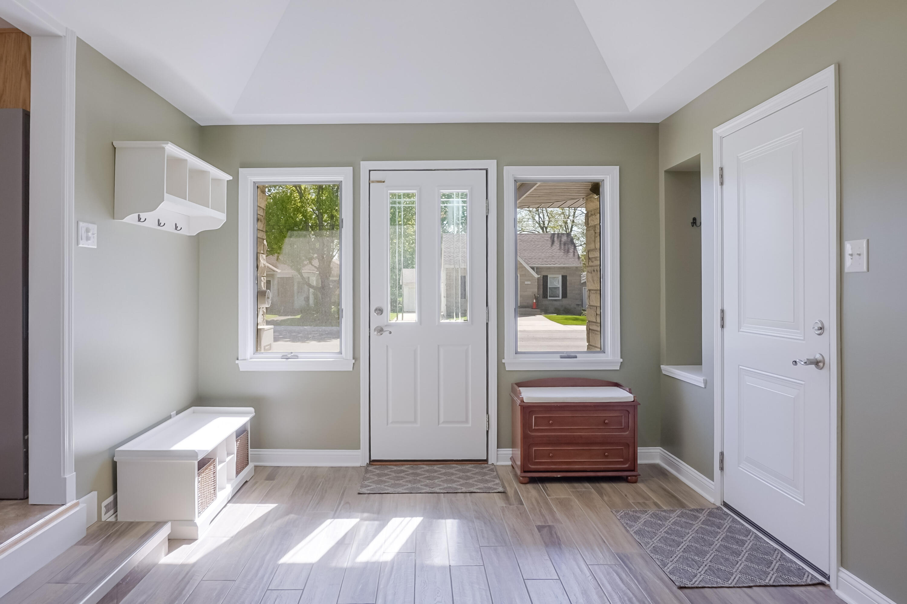 9330 Keilman Street, St. John, IN 46373; Image #5