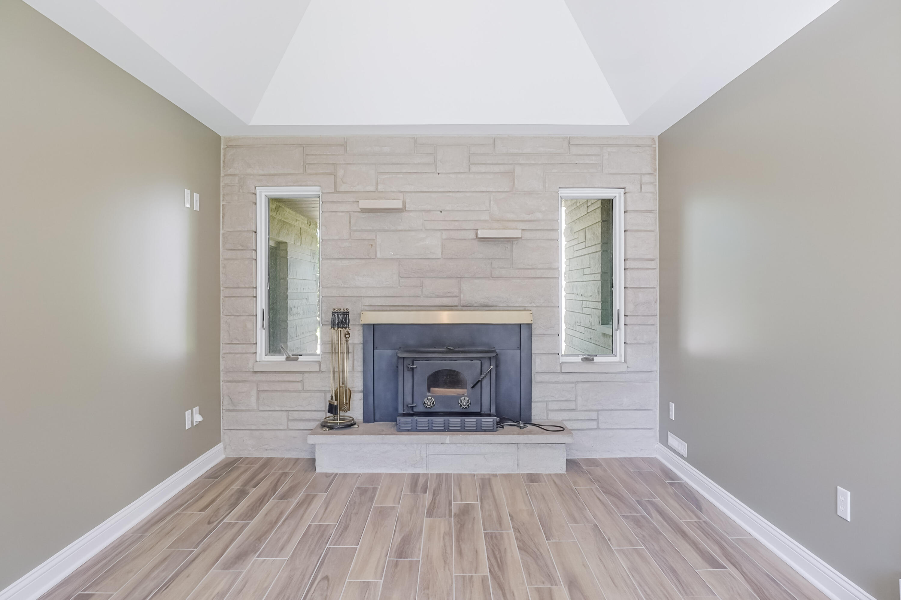 9330 Keilman Street, St. John, IN 46373; Image #6