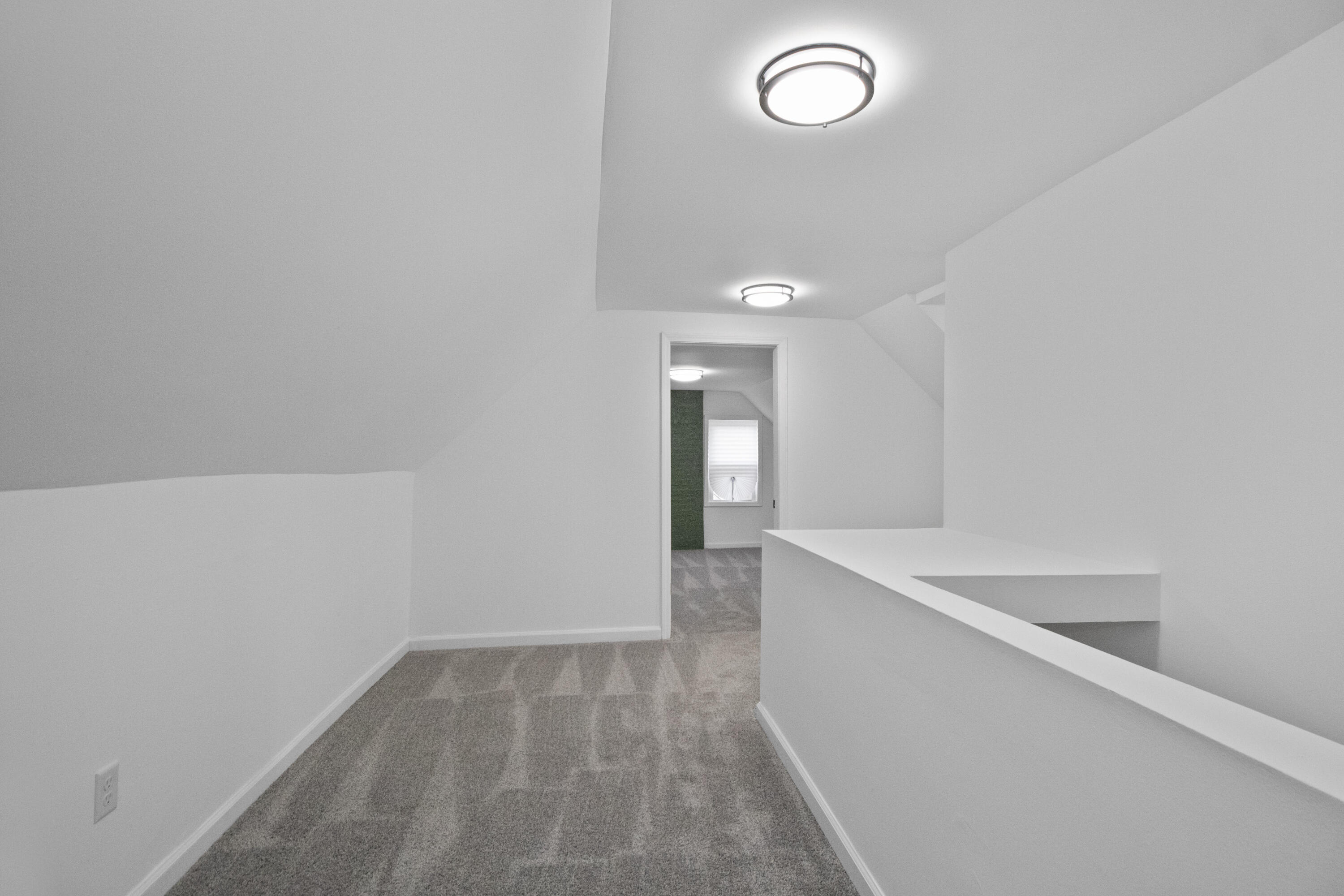 825 E 43rd Place, Gary, IN 46409; Image #13