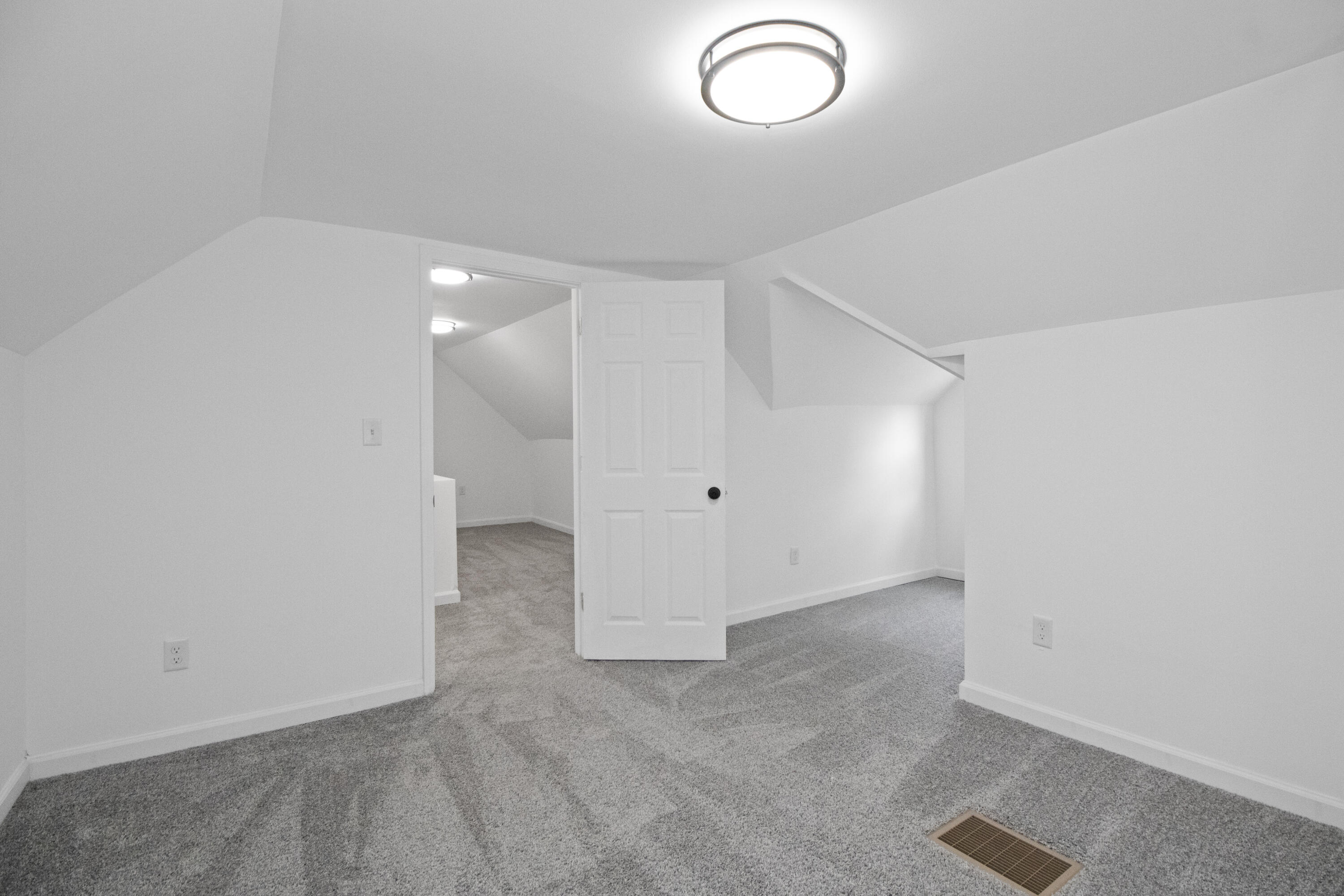 825 E 43rd Place, Gary, IN 46409; Image #14