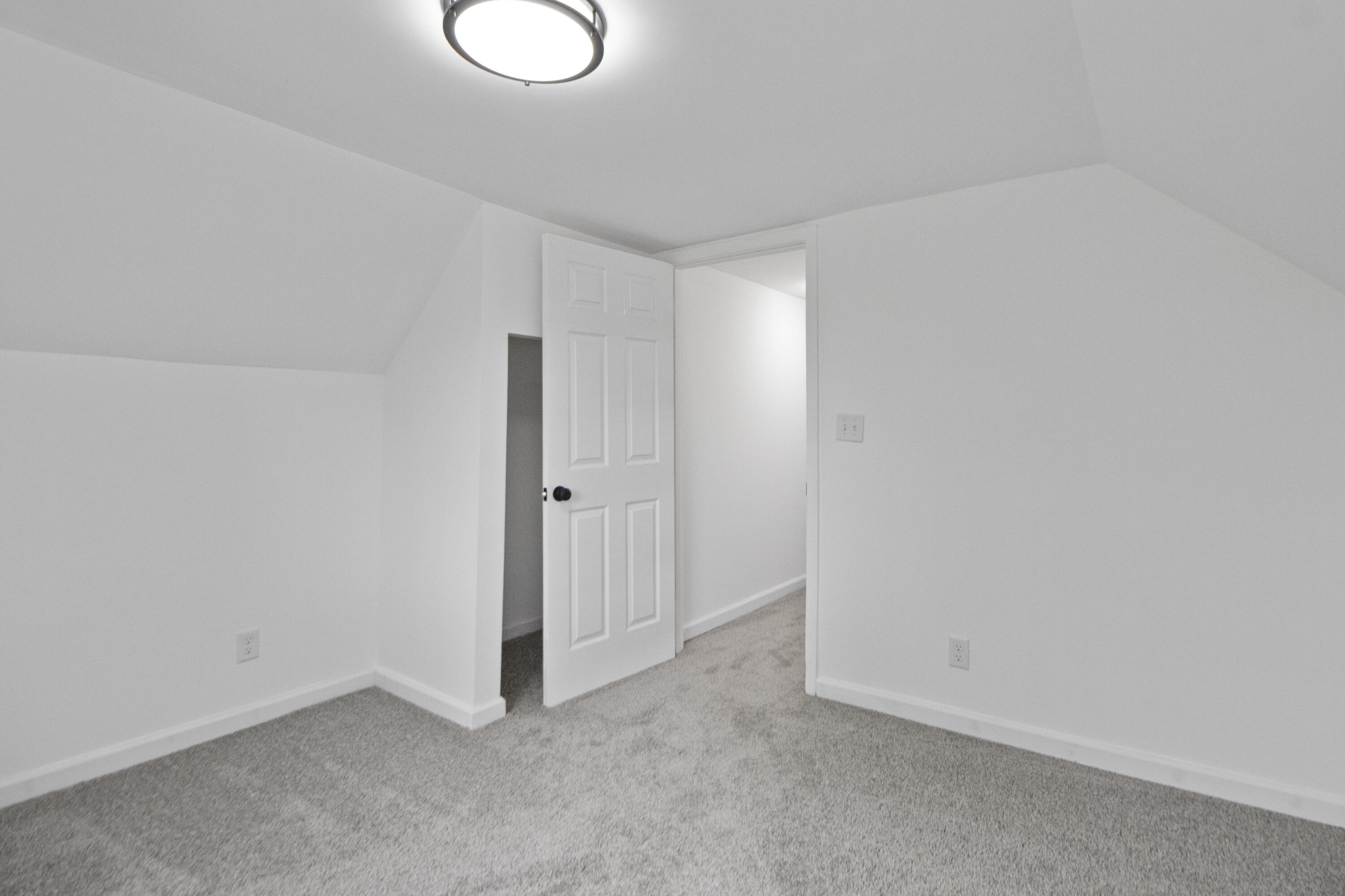 825 E 43rd Place, Gary, IN 46409; Image #16