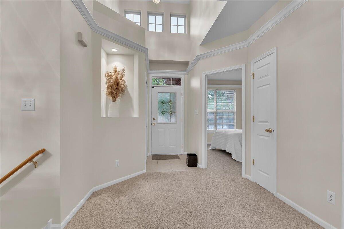10015 Prairie Knoll Court, St. John, IN 46373; Image #4