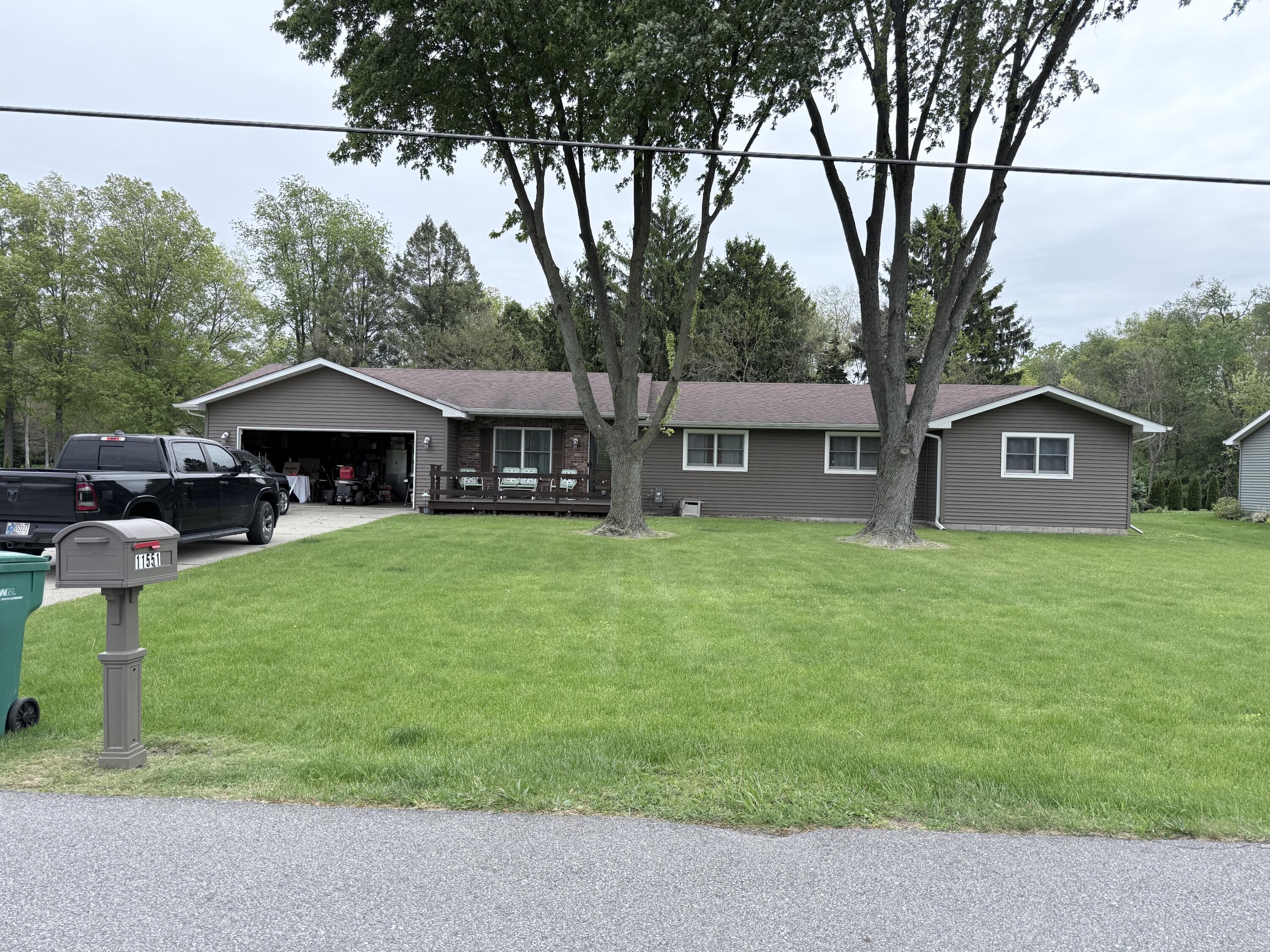 11551 N 900 W, DeMotte, IN 46310; Image #1