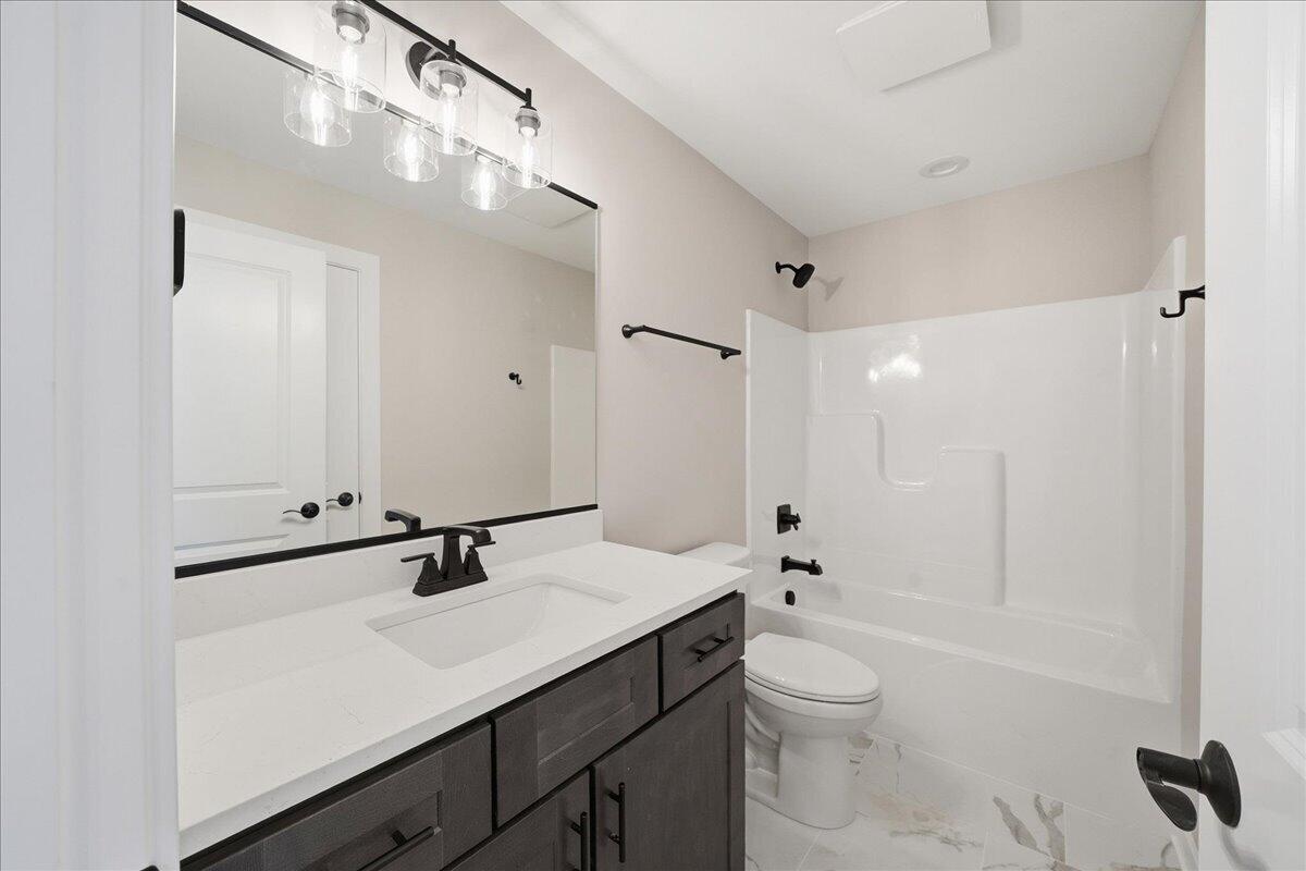 13442 Madison Avenue, Cedar Lake, IN 46303; Image #19