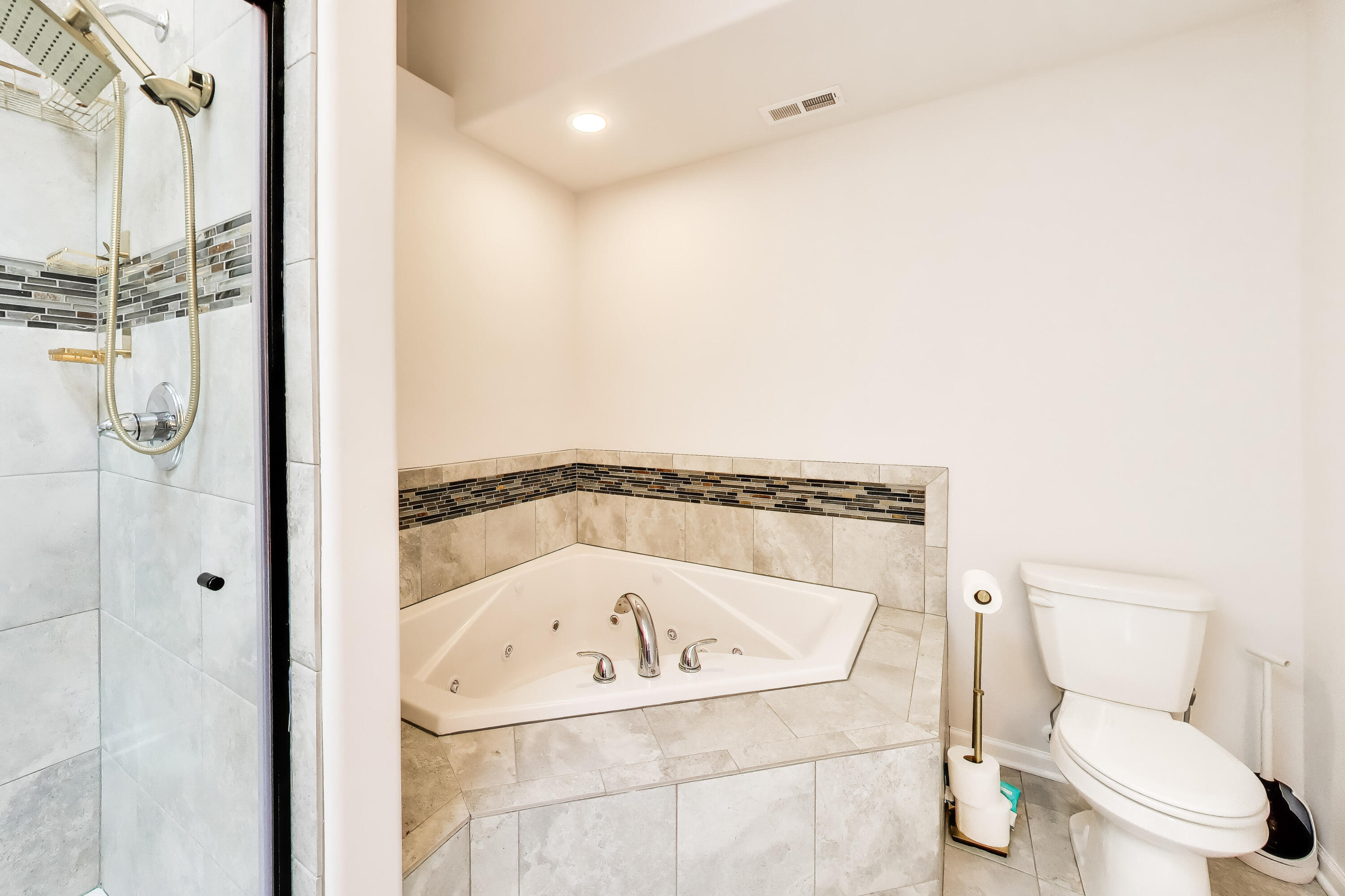 8201 Marshall Street, Merrillville, IN 46410; Image #17