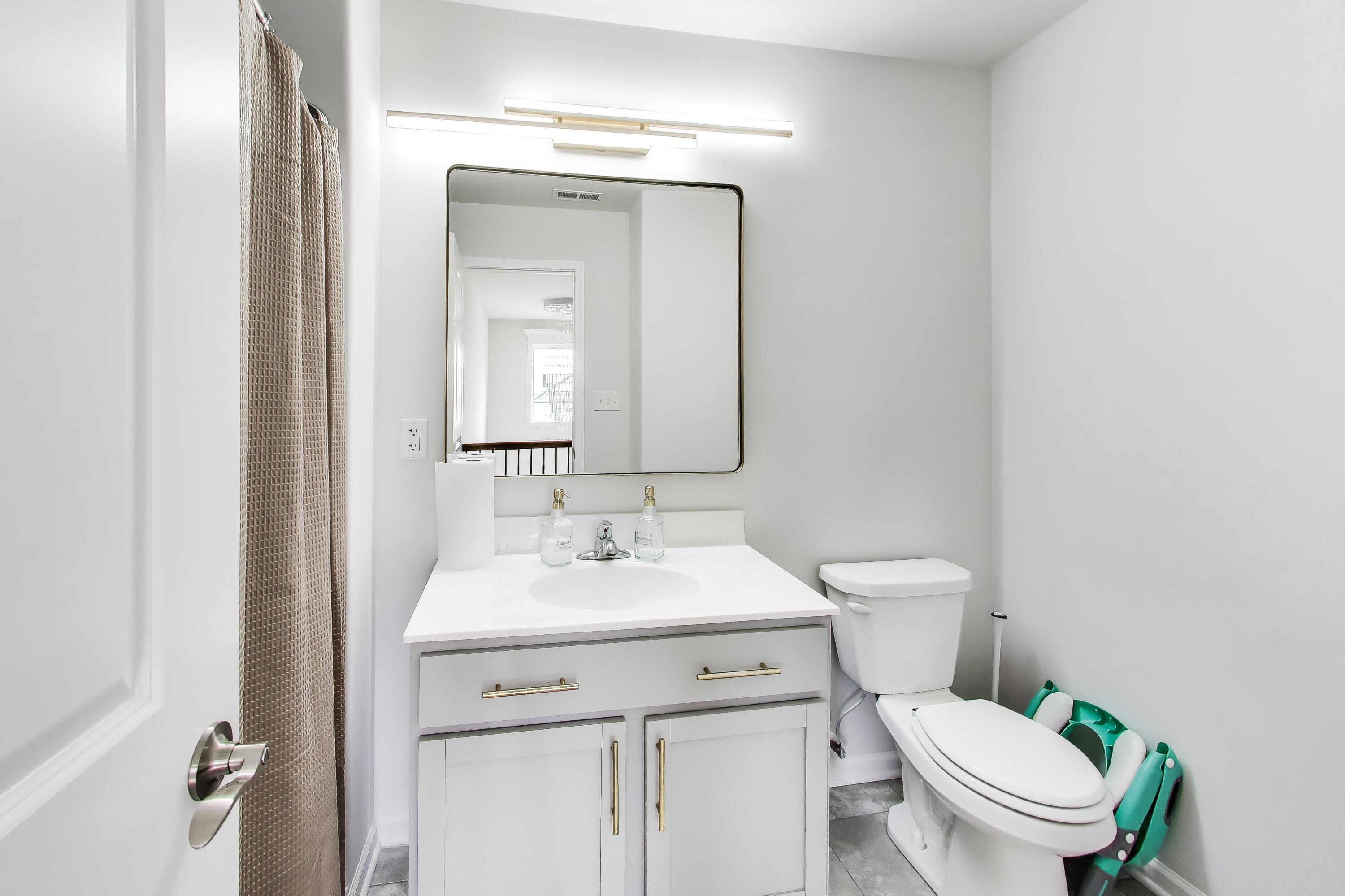 8201 Marshall Street, Merrillville, IN 46410; Image #22