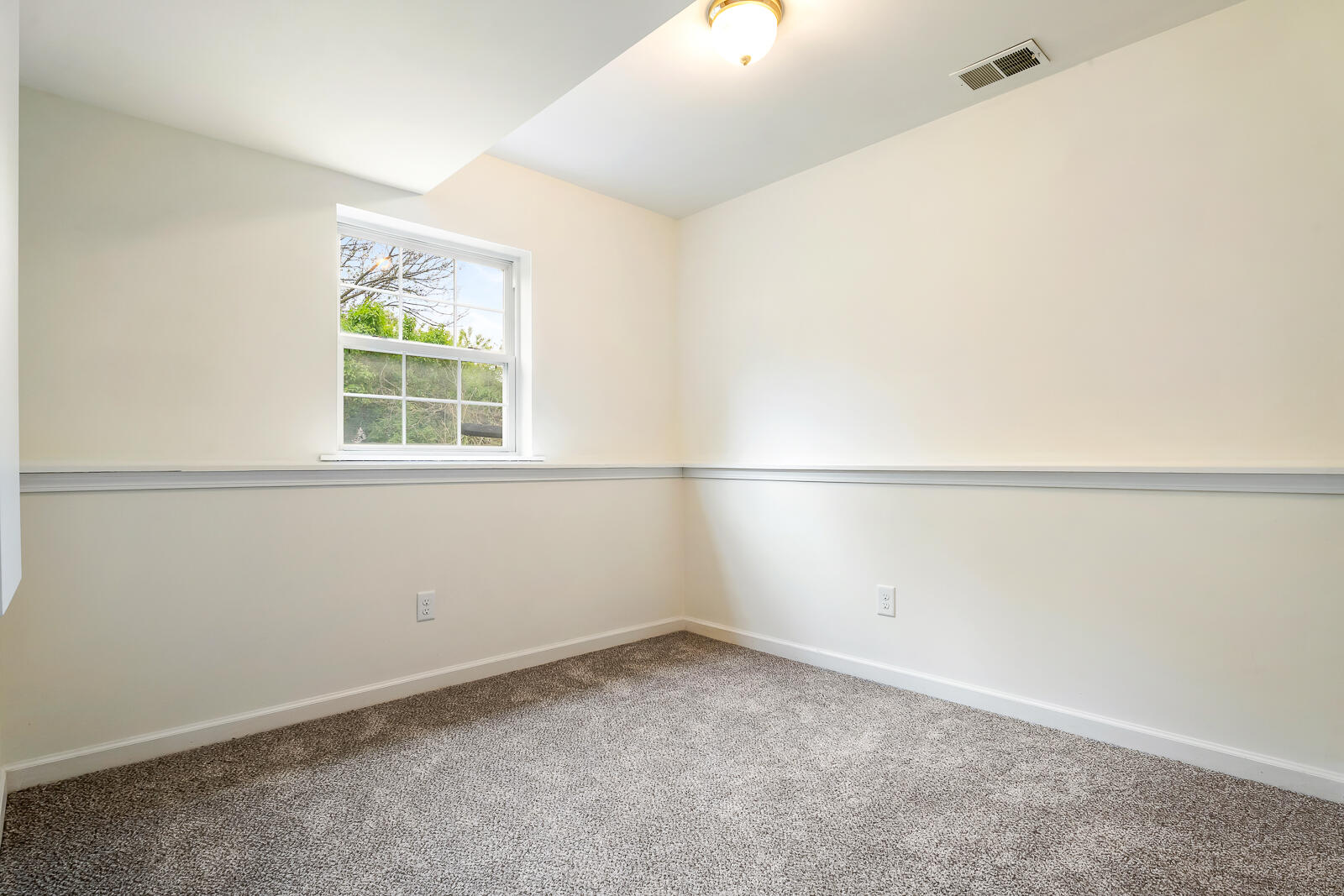 5640 Lute Road, Portage, IN 46368; Image #25