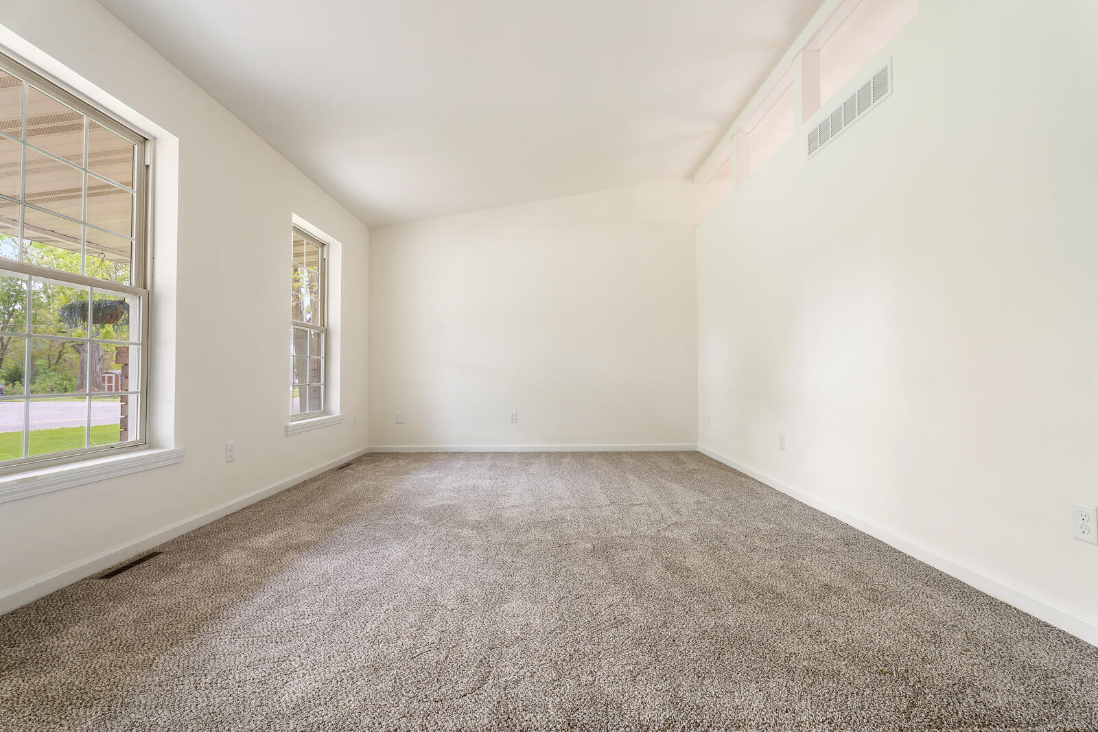 5640 Lute Road, Portage, IN 46368; Image #7