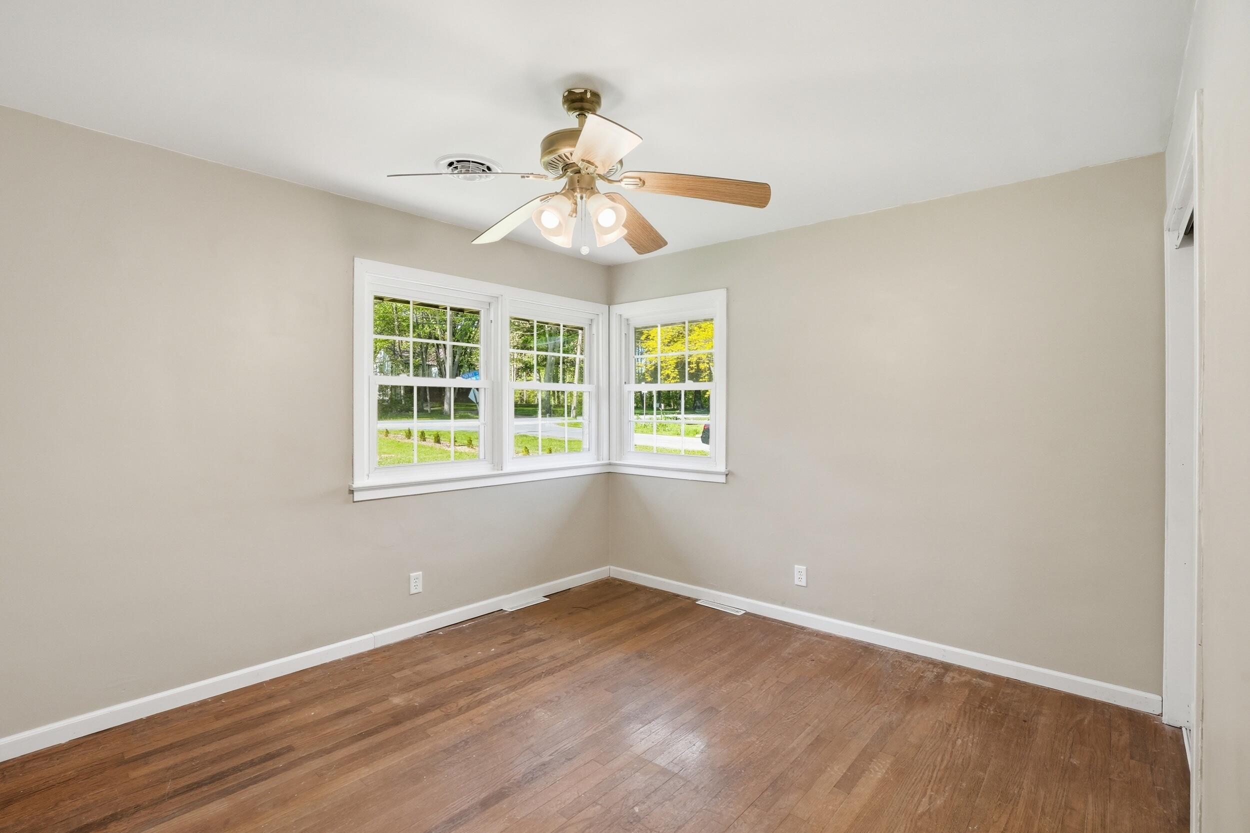 590 E Oak Hill Road, Chesterton, IN 46304; Image #11