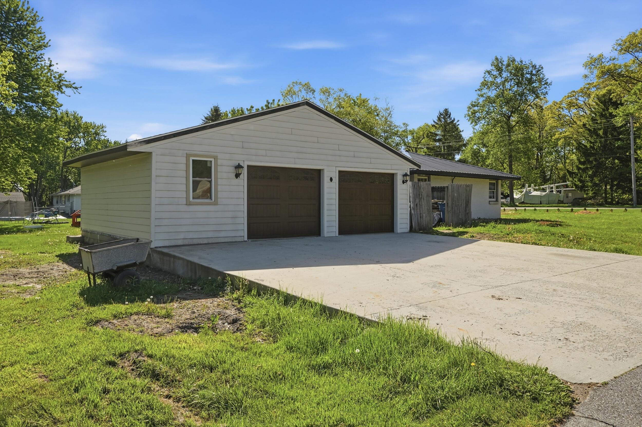 590 E Oak Hill Road, Chesterton, IN 46304; Image #31
