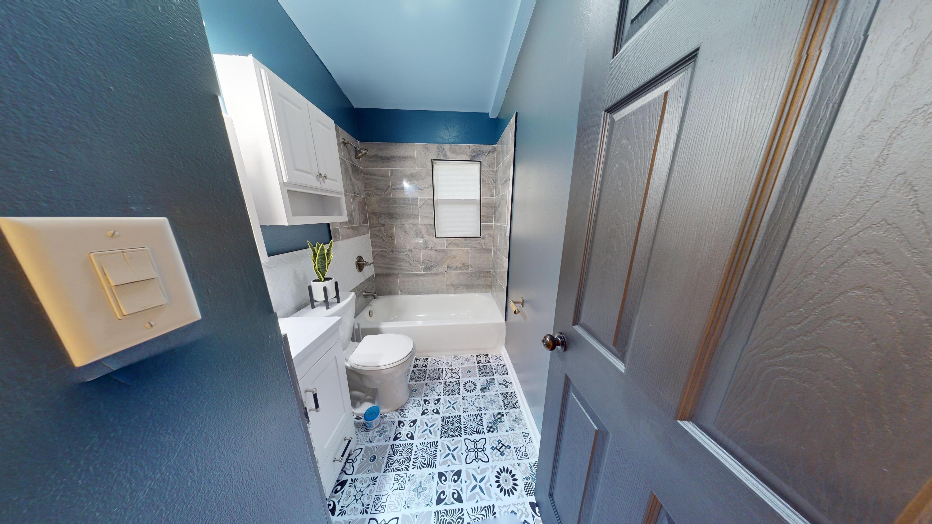 737 E 47th Avenue, Gary, IN 46409; Image #10
