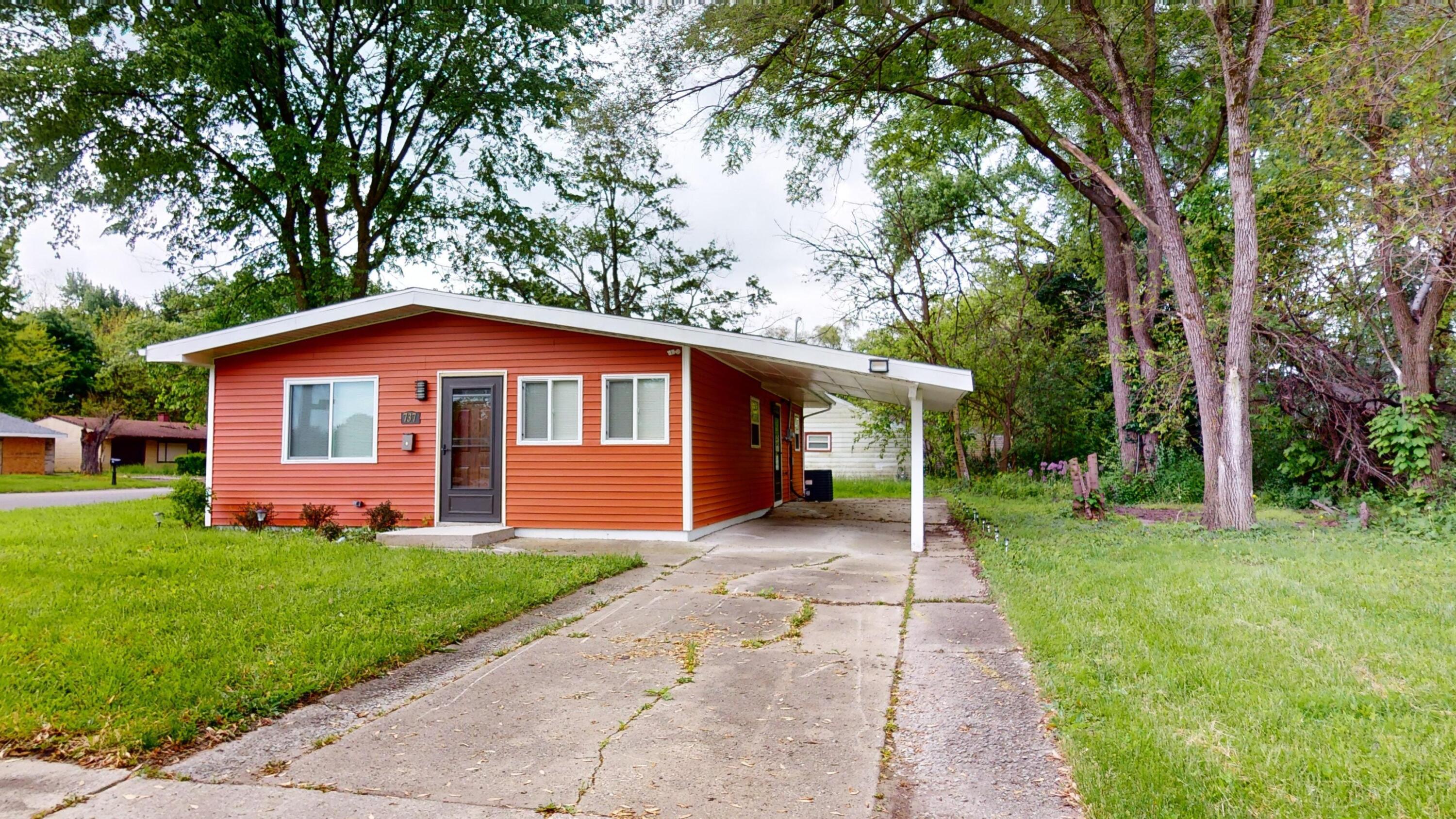 737 E 47th Avenue, Gary, IN 46409; Image #2
