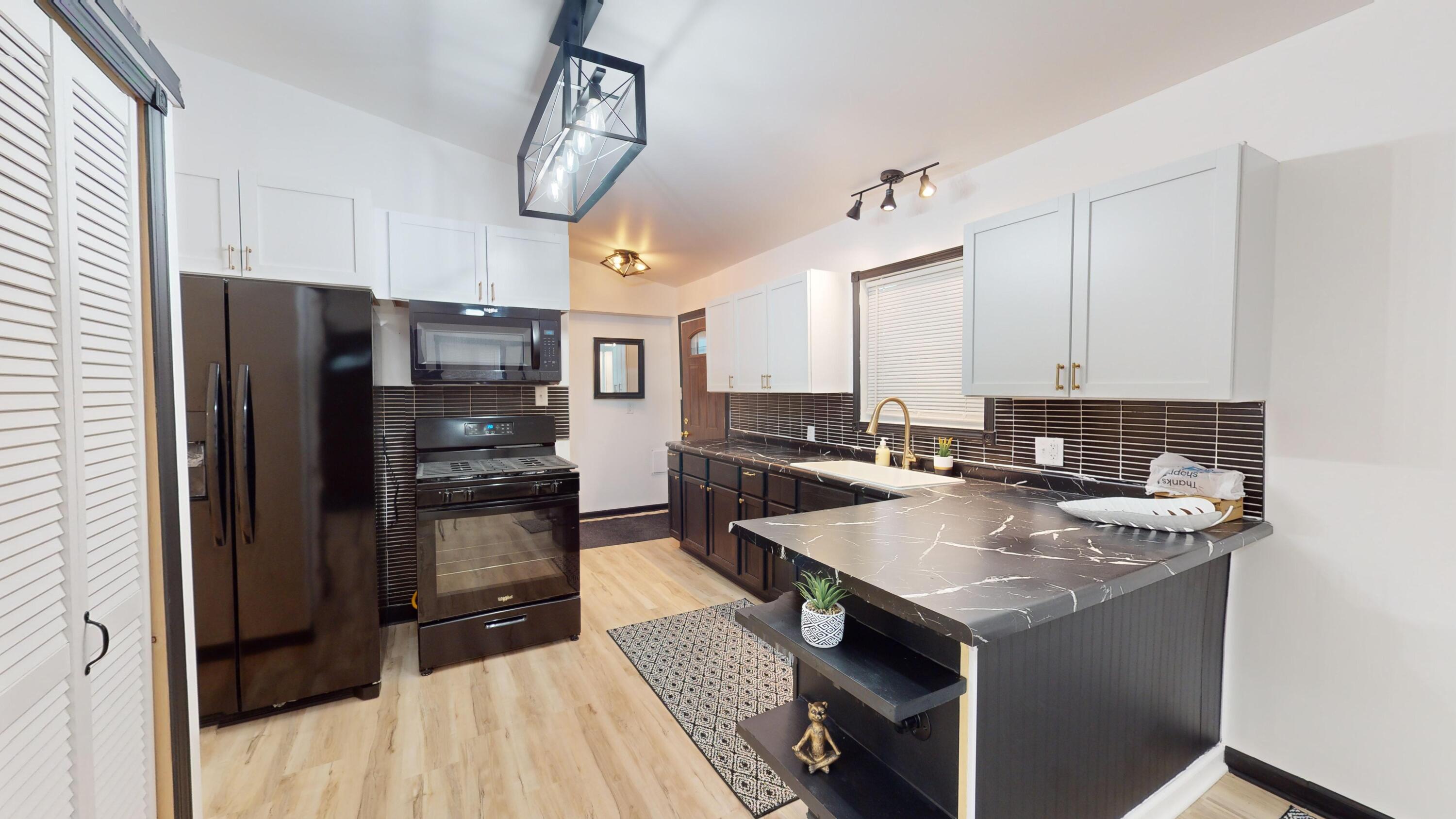 737 E 47th Avenue, Gary, IN 46409; Image #6