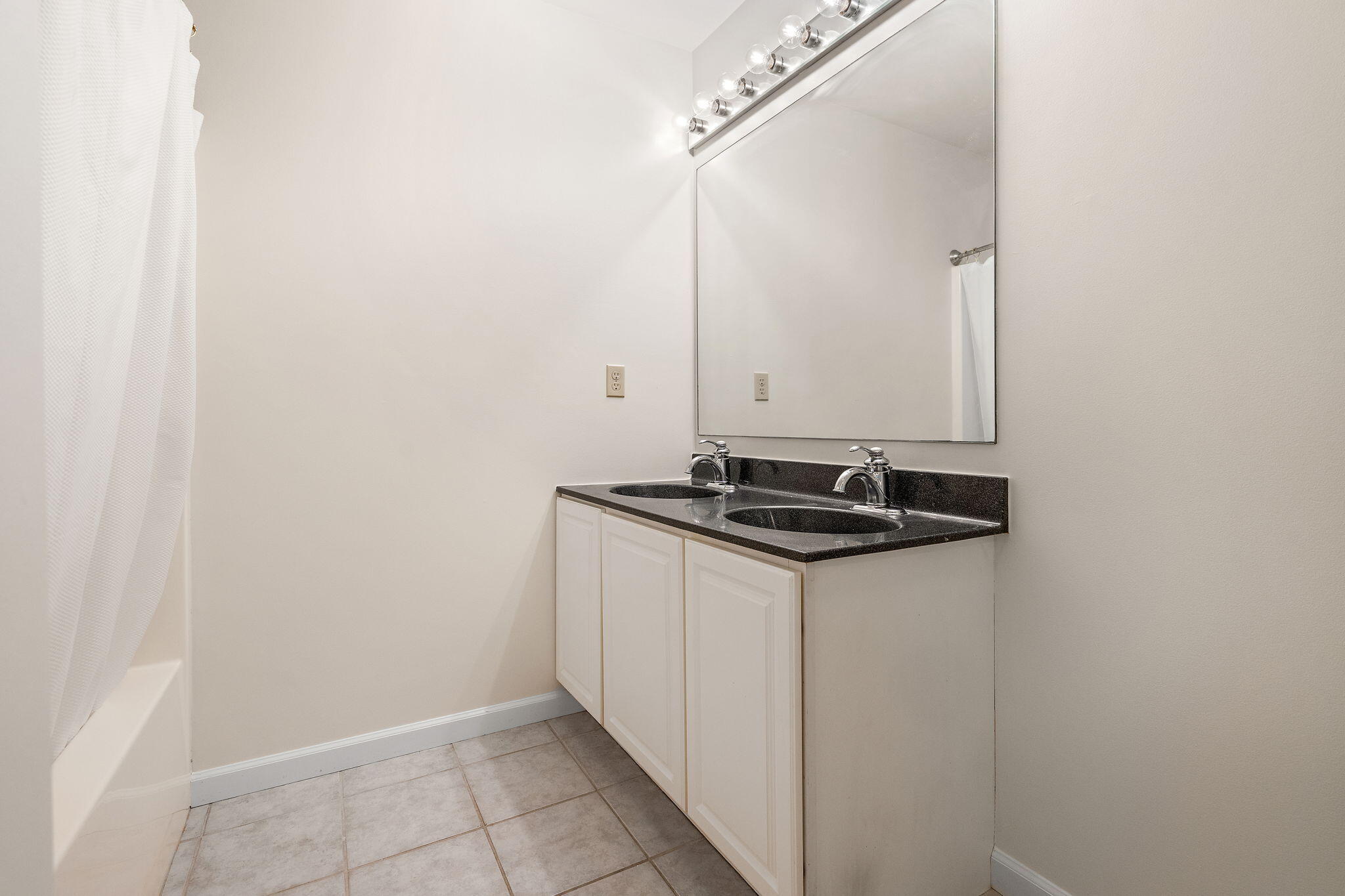 187 Fieldstone Drive, Chesterton, IN 46304; Image #16