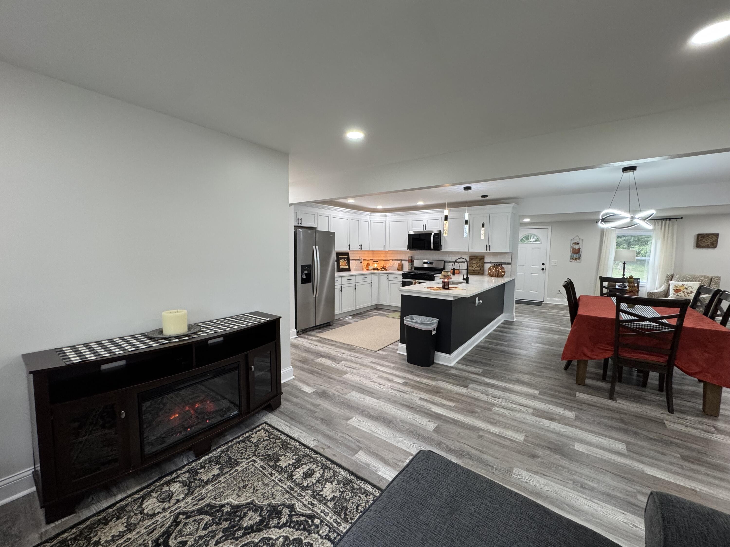 1427 Austin Avenue, Schererville, IN 46375; Image #5