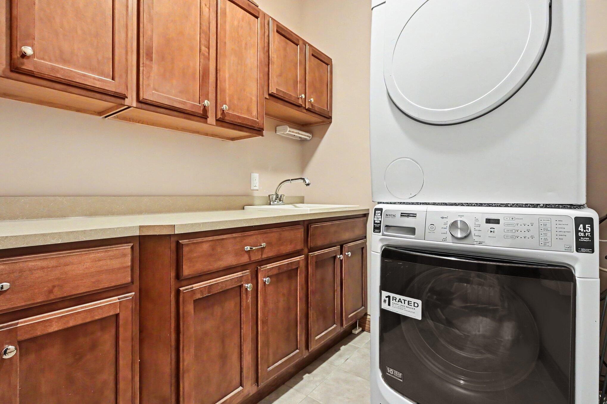 8265 E Walnut Ridge, New Carlisle, IN 46552; Image #15