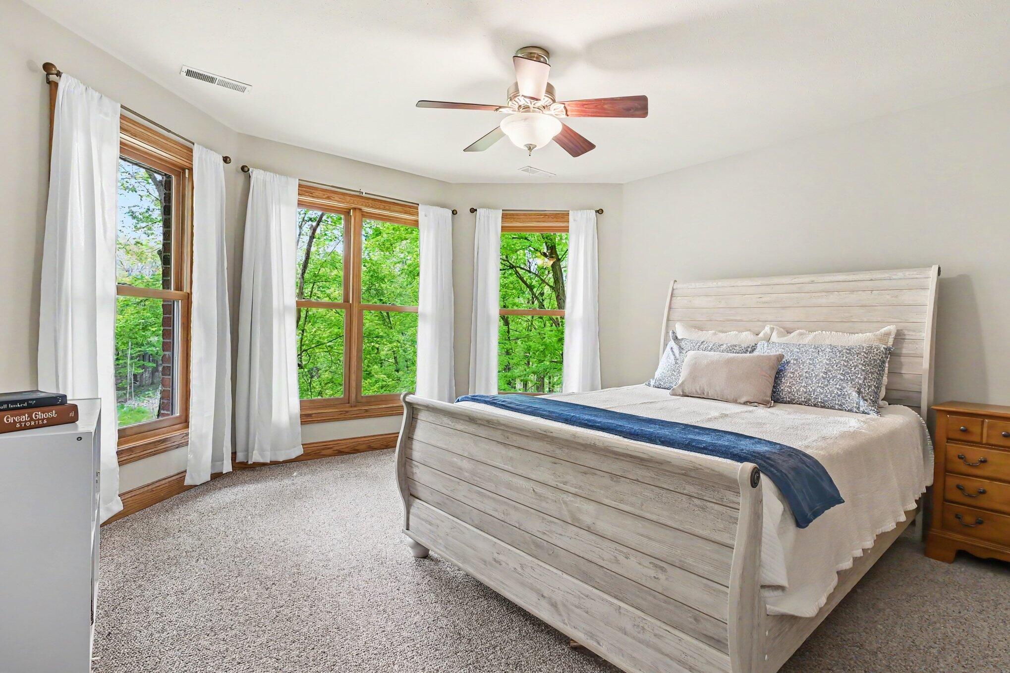 8265 E Walnut Ridge, New Carlisle, IN 46552; Image #20