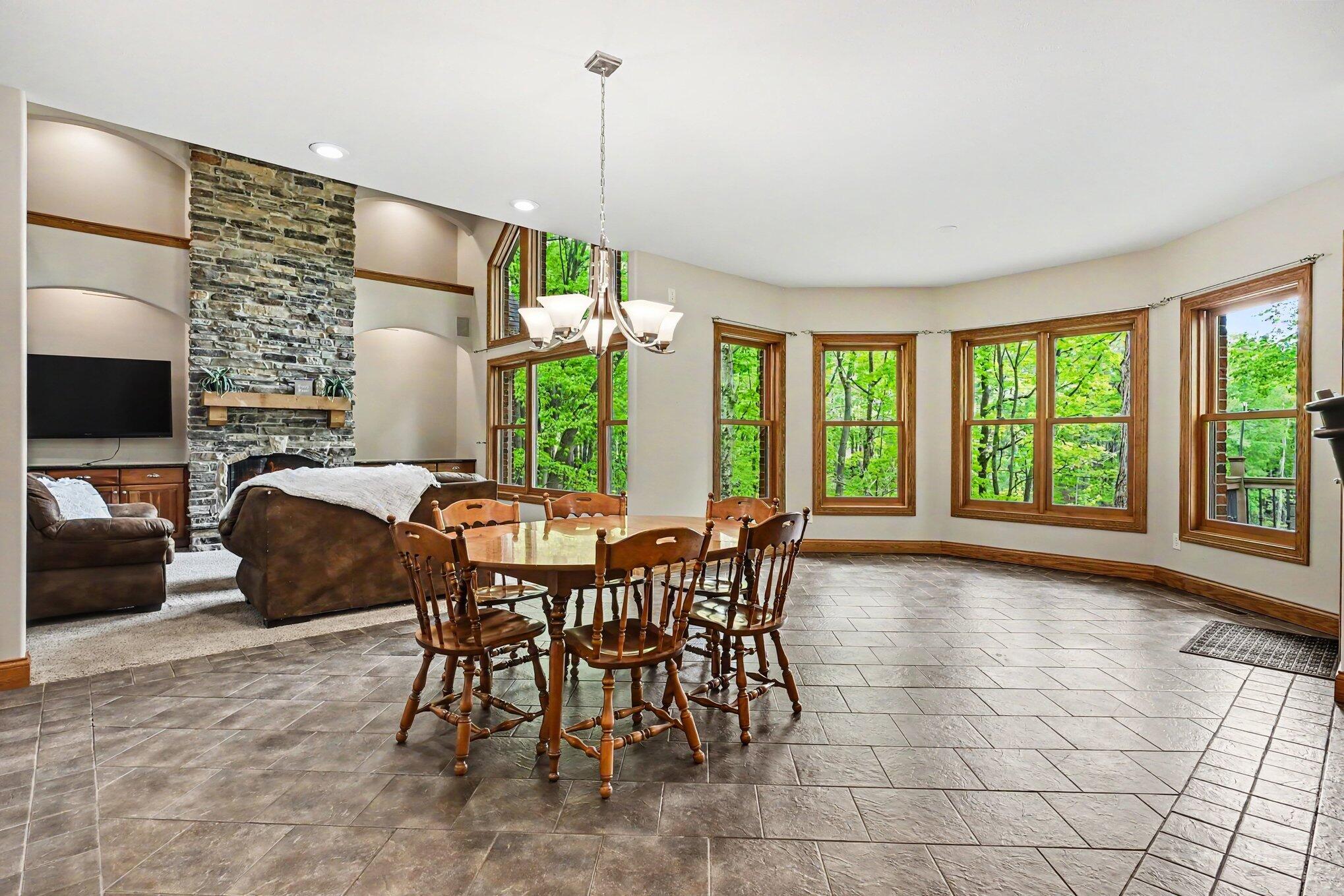 8265 E Walnut Ridge, New Carlisle, IN 46552; Image #8