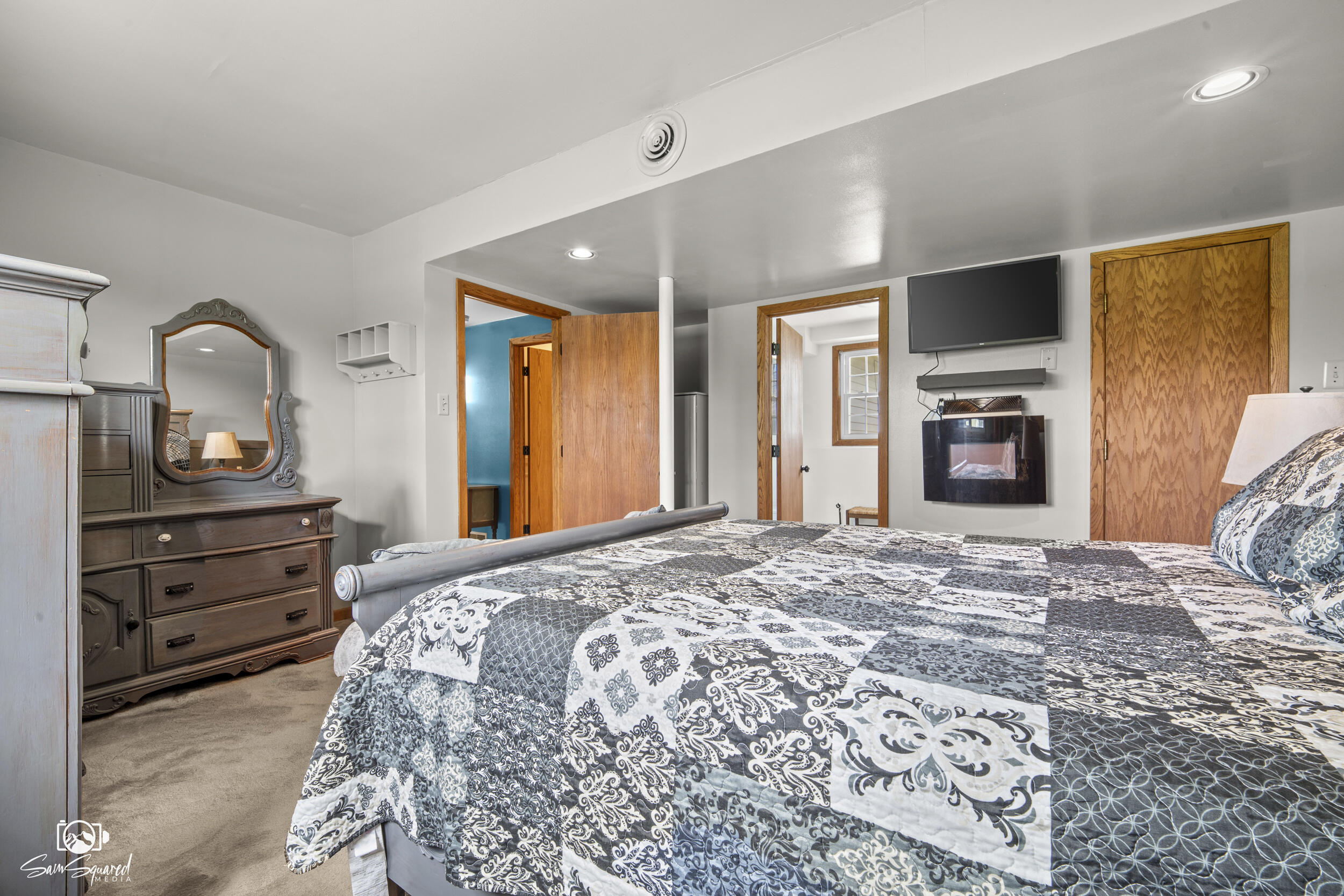 27057 S Woodlawn Avenue, Crete, IL 60417; Image #17