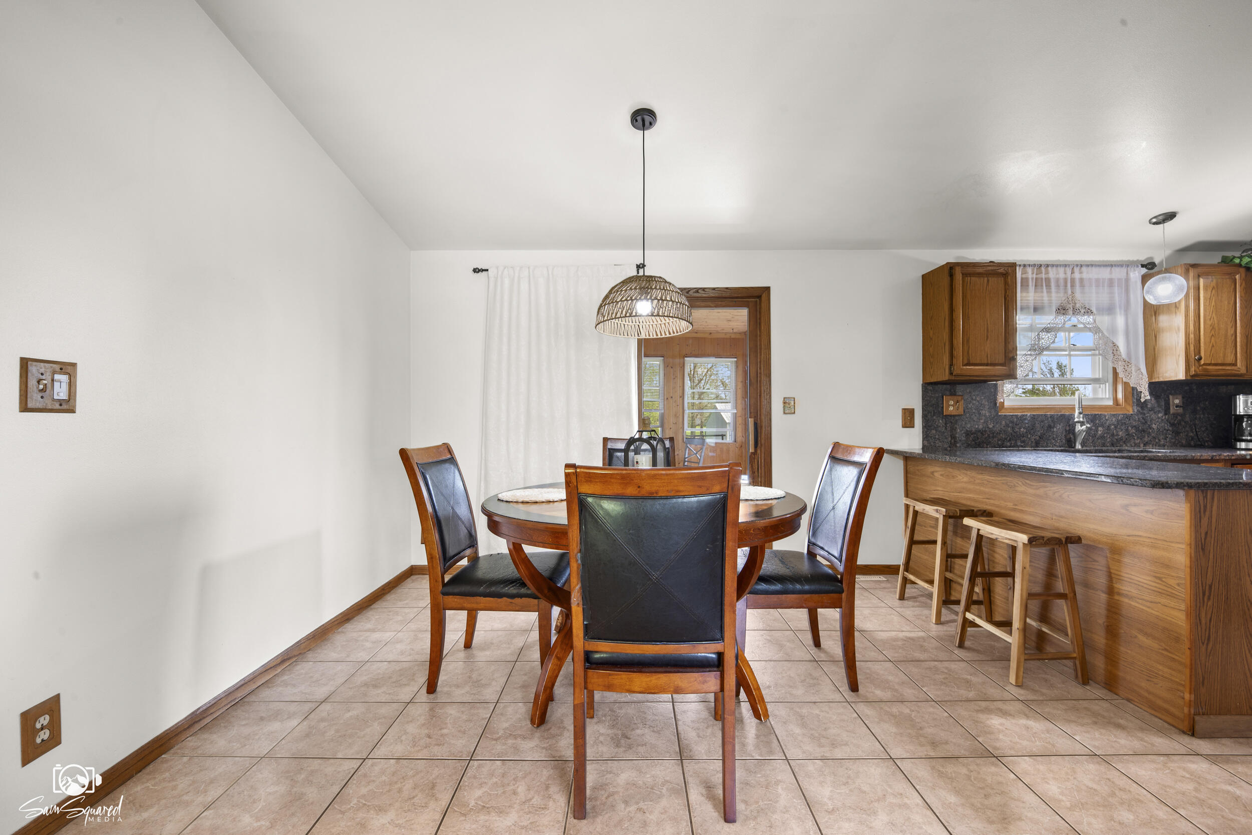 27057 S Woodlawn Avenue, Crete, IL 60417; Image #4