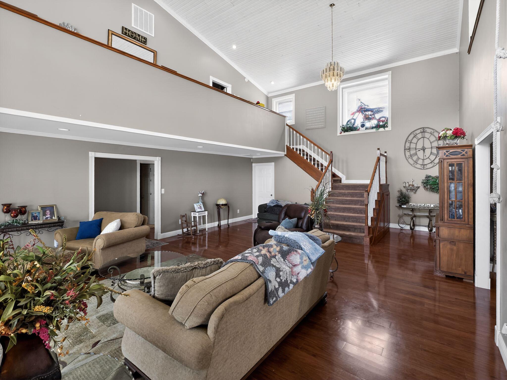 1804 N Prullage Road, Vincennes, IN 47591; Image #10