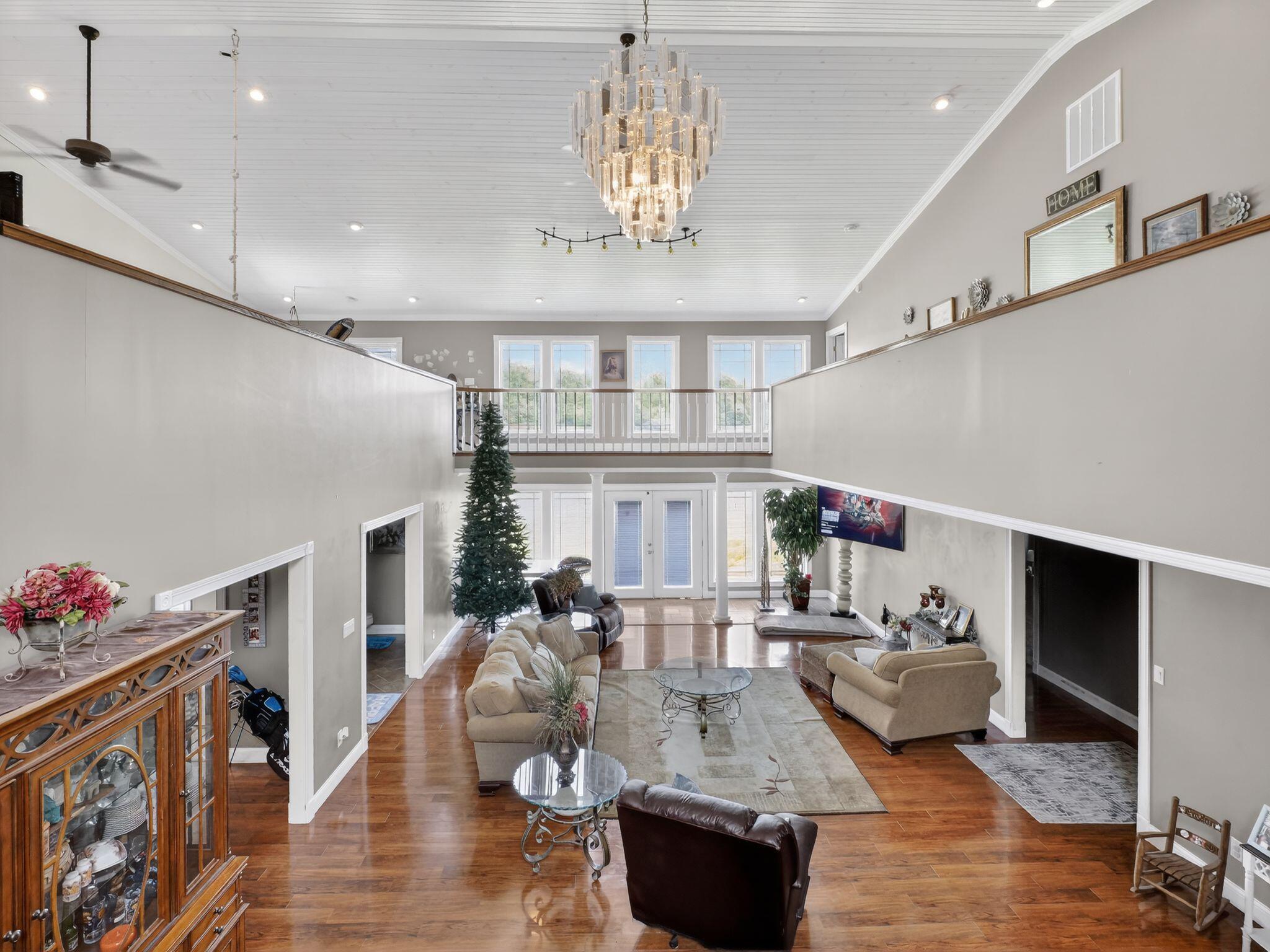 1804 N Prullage Road, Vincennes, IN 47591; Image #12