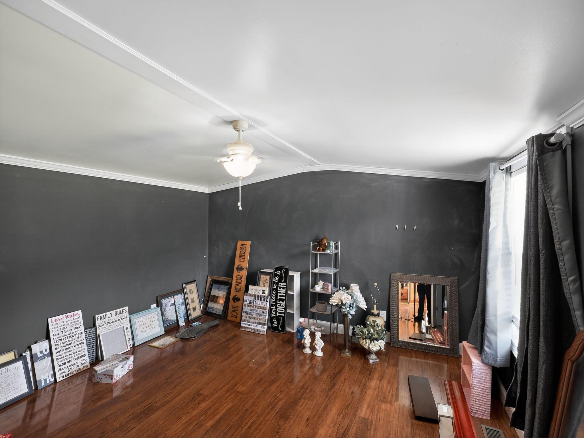 1804 N Prullage Road, Vincennes, IN 47591; Image #17