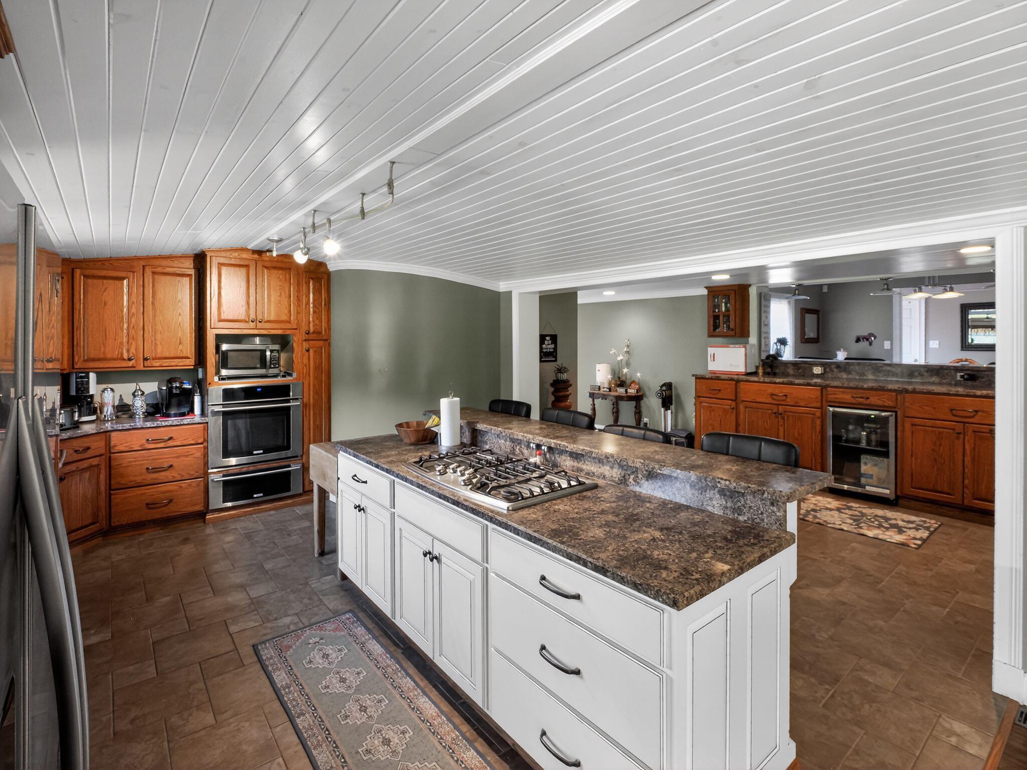 1804 N Prullage Road, Vincennes, IN 47591; Image #18