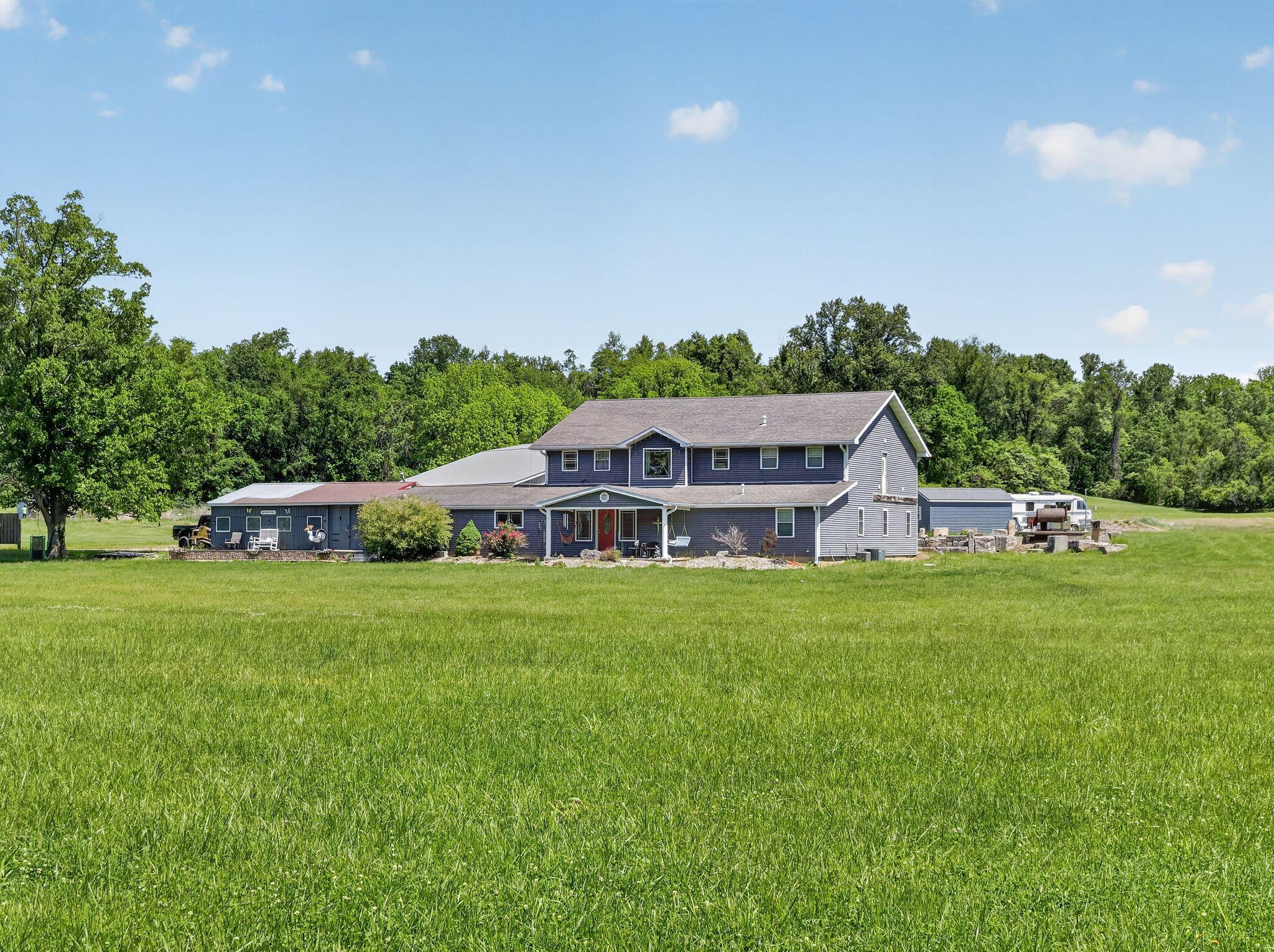 1804 N Prullage Road, Vincennes, IN 47591; Image #2