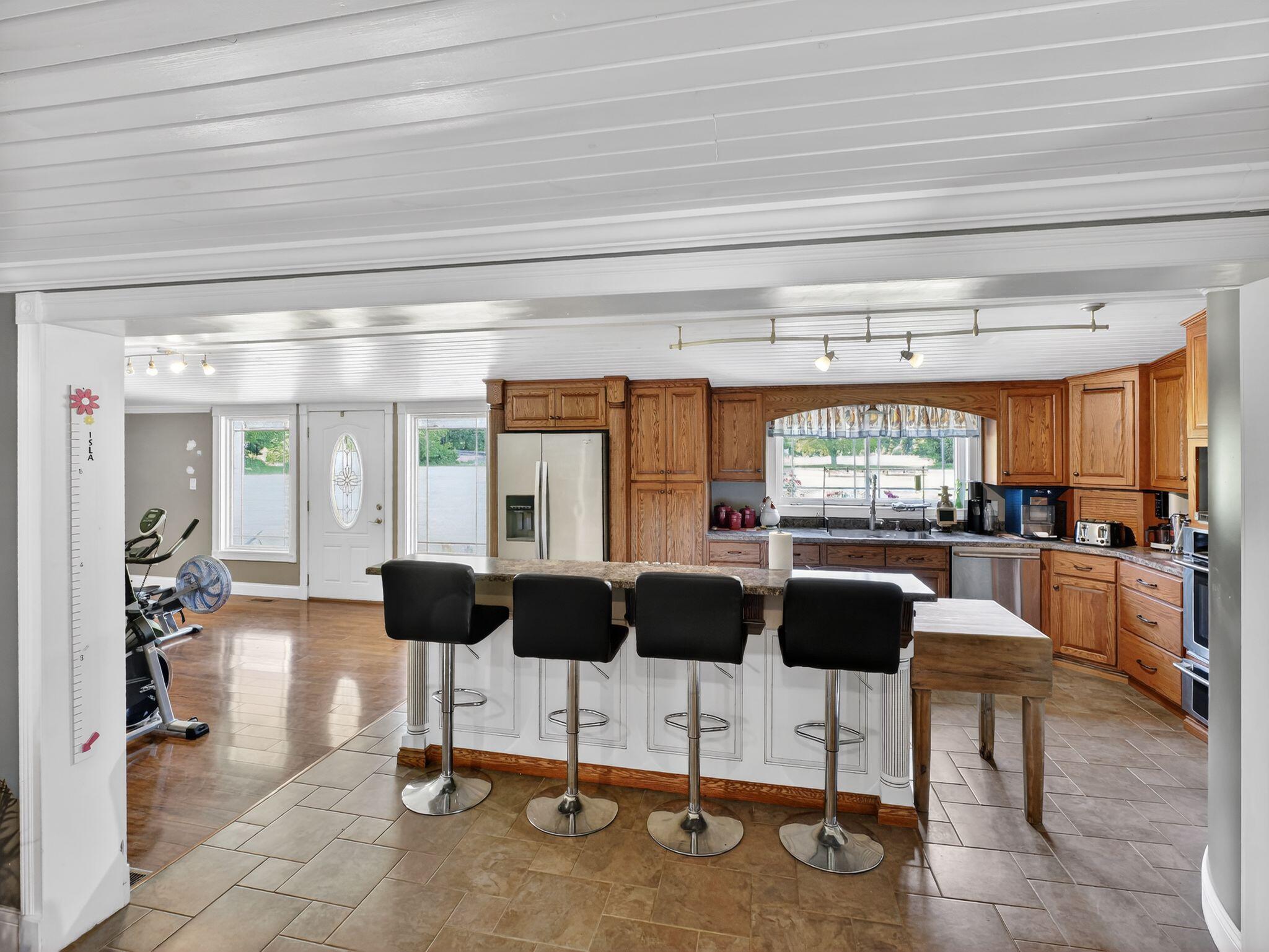 1804 N Prullage Road, Vincennes, IN 47591; Image #21
